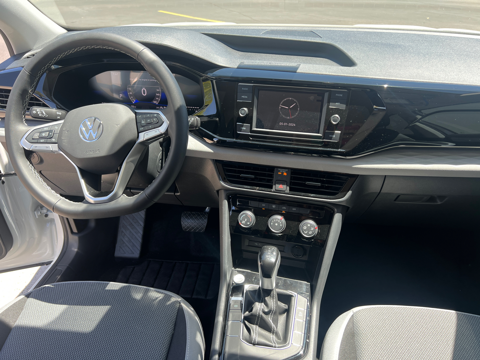 2024 Volkswagen Taos 1.5T S 6