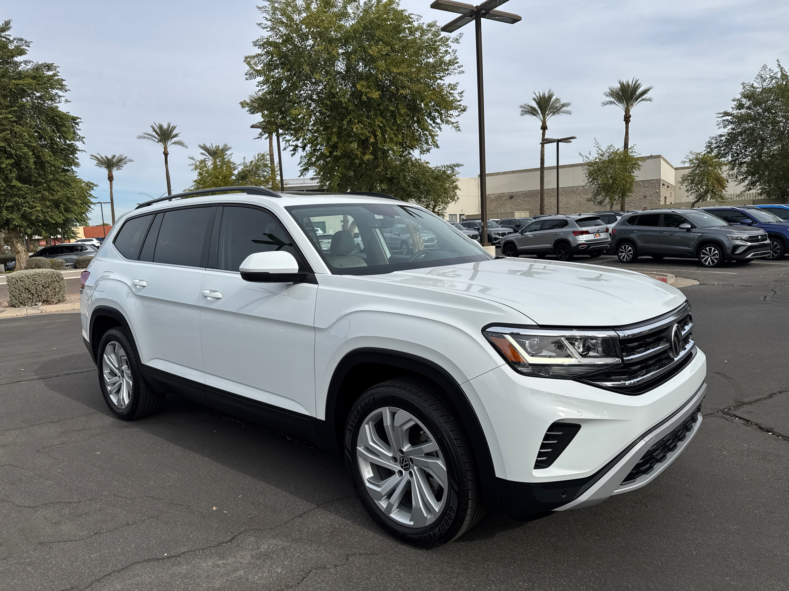 2021 Volkswagen Atlas 3.6L V6 SE w/Technology 1