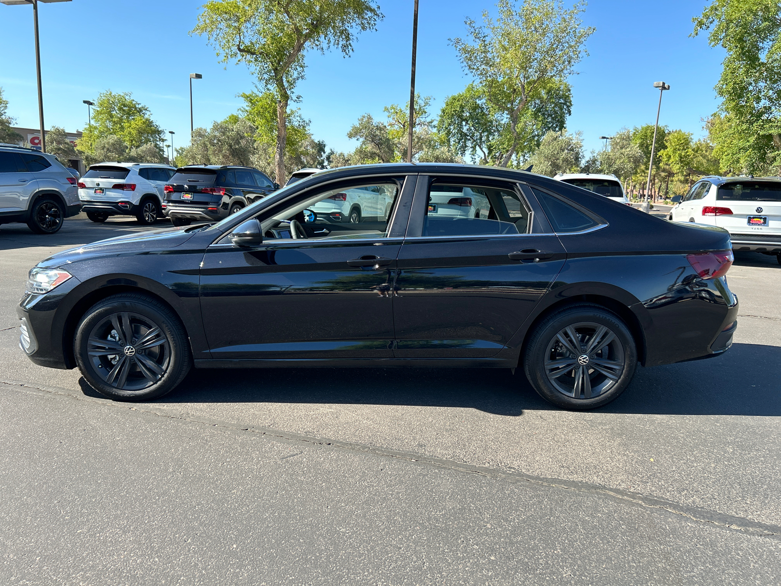 2024 Volkswagen Jetta 1.5T SE 5