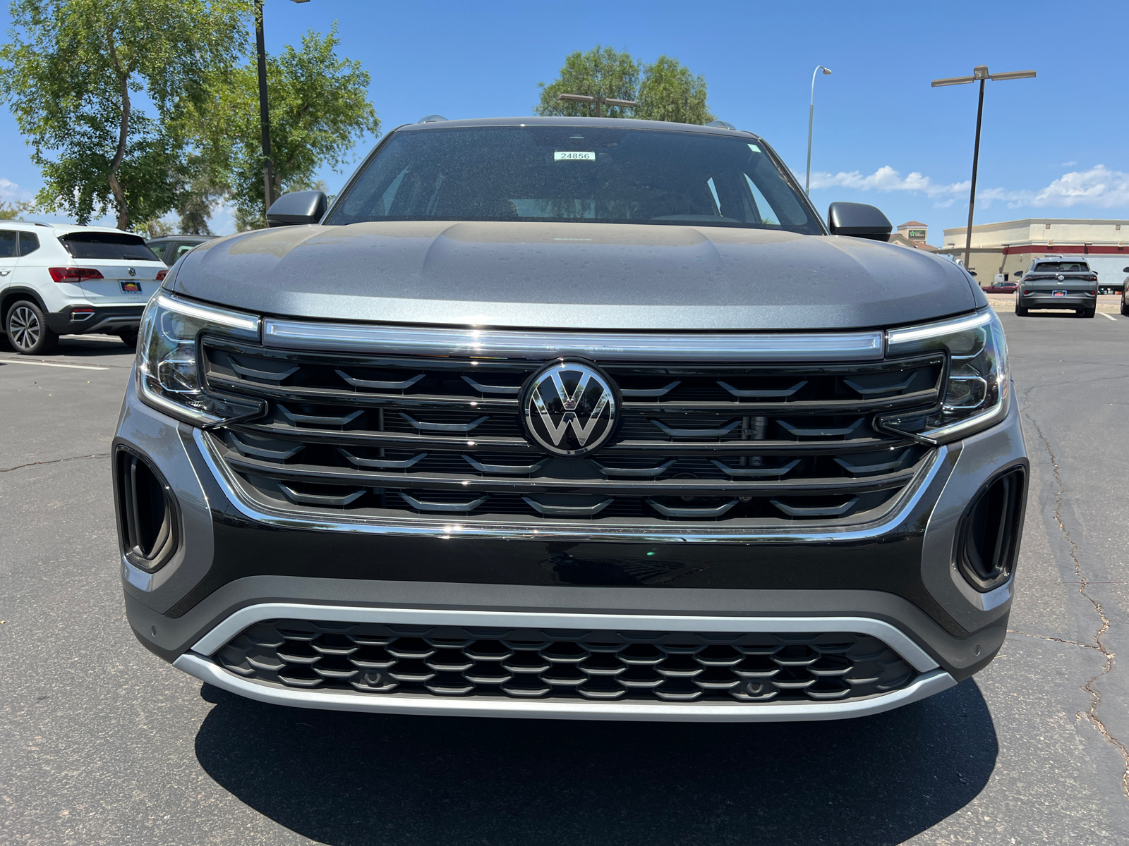 2024 Volkswagen Atlas Cross Sport 2.0T SE w/Technology 3