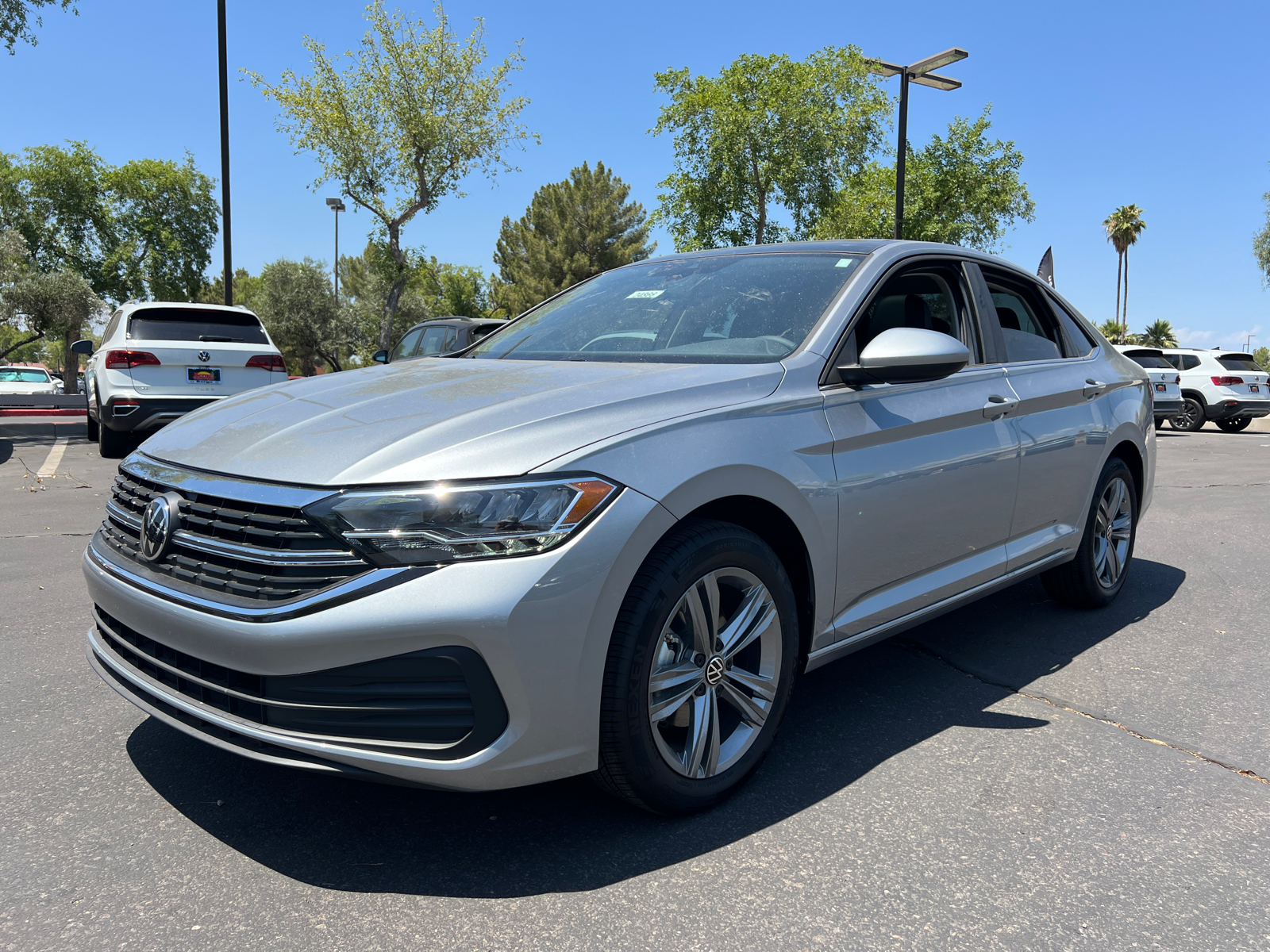 2024 Volkswagen Jetta 1.5T SE 4