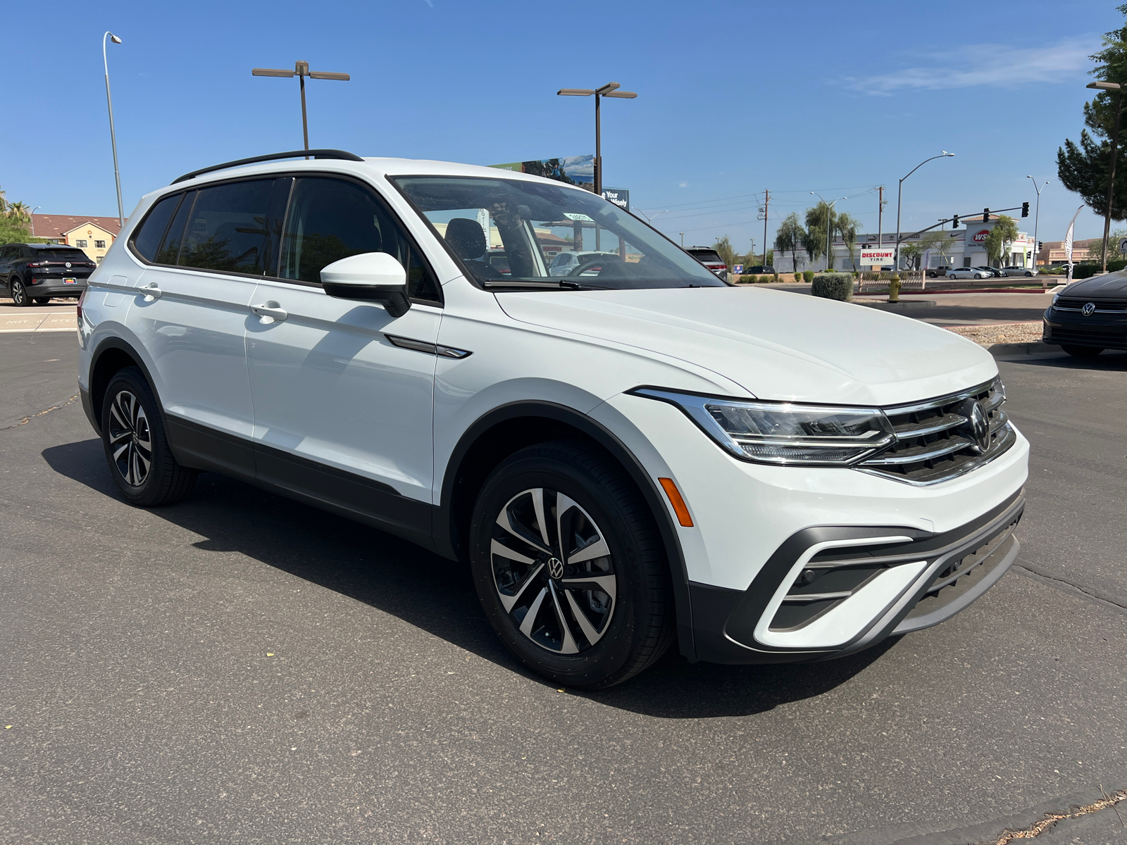 2024 Volkswagen Tiguan 2.0T S 2