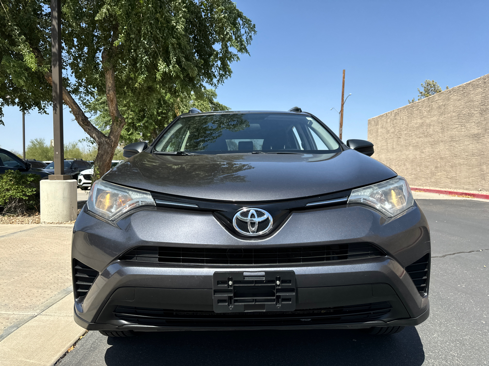 2016 Toyota RAV4 LE 2