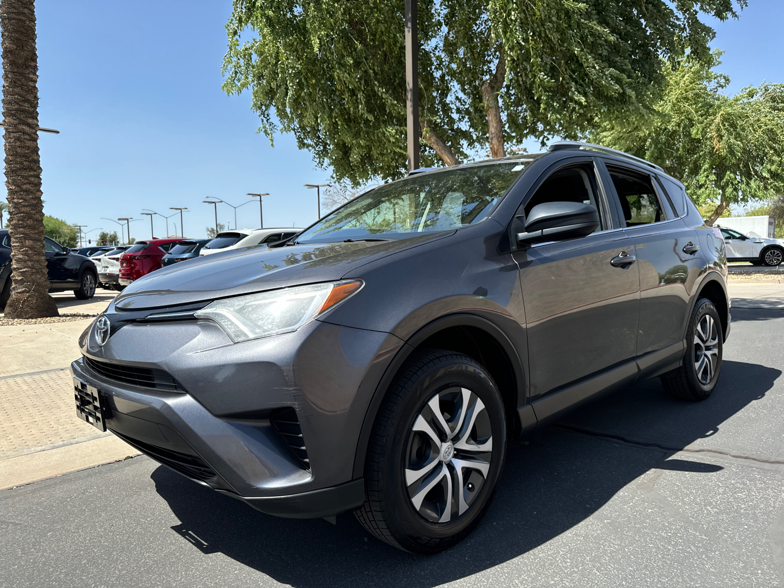 2016 Toyota RAV4 LE 3