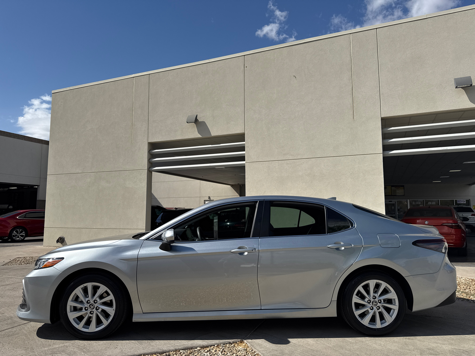 2022 Toyota Camry LE 4