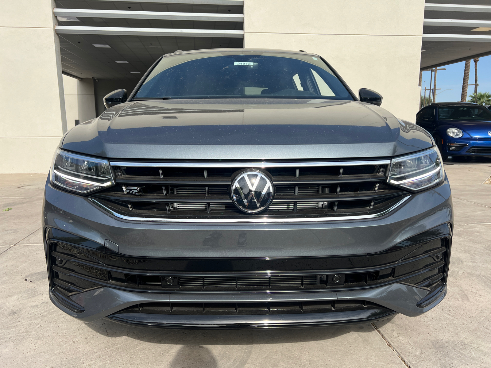 2024 Volkswagen Tiguan 2.0T SE R-Line Black 3