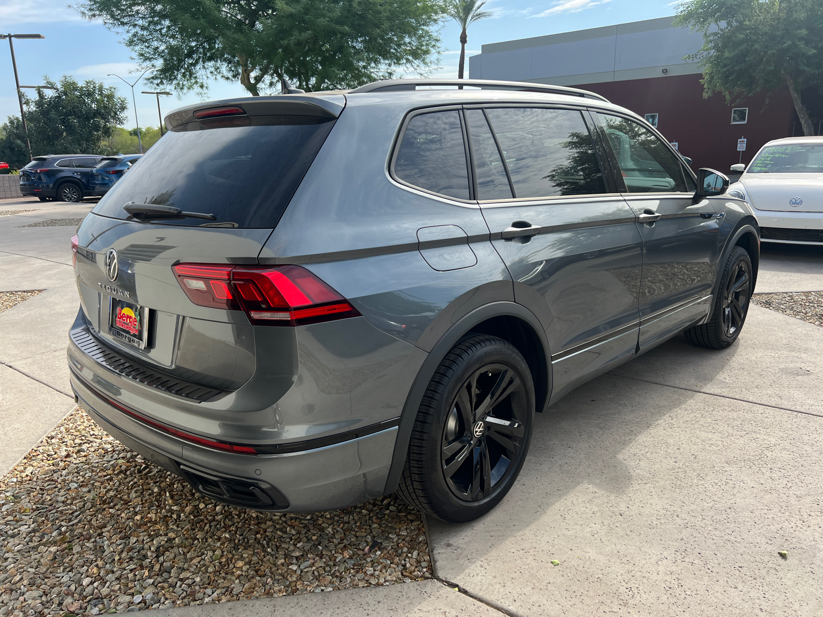 2024 Volkswagen Tiguan 2.0T SE R-Line Black 26