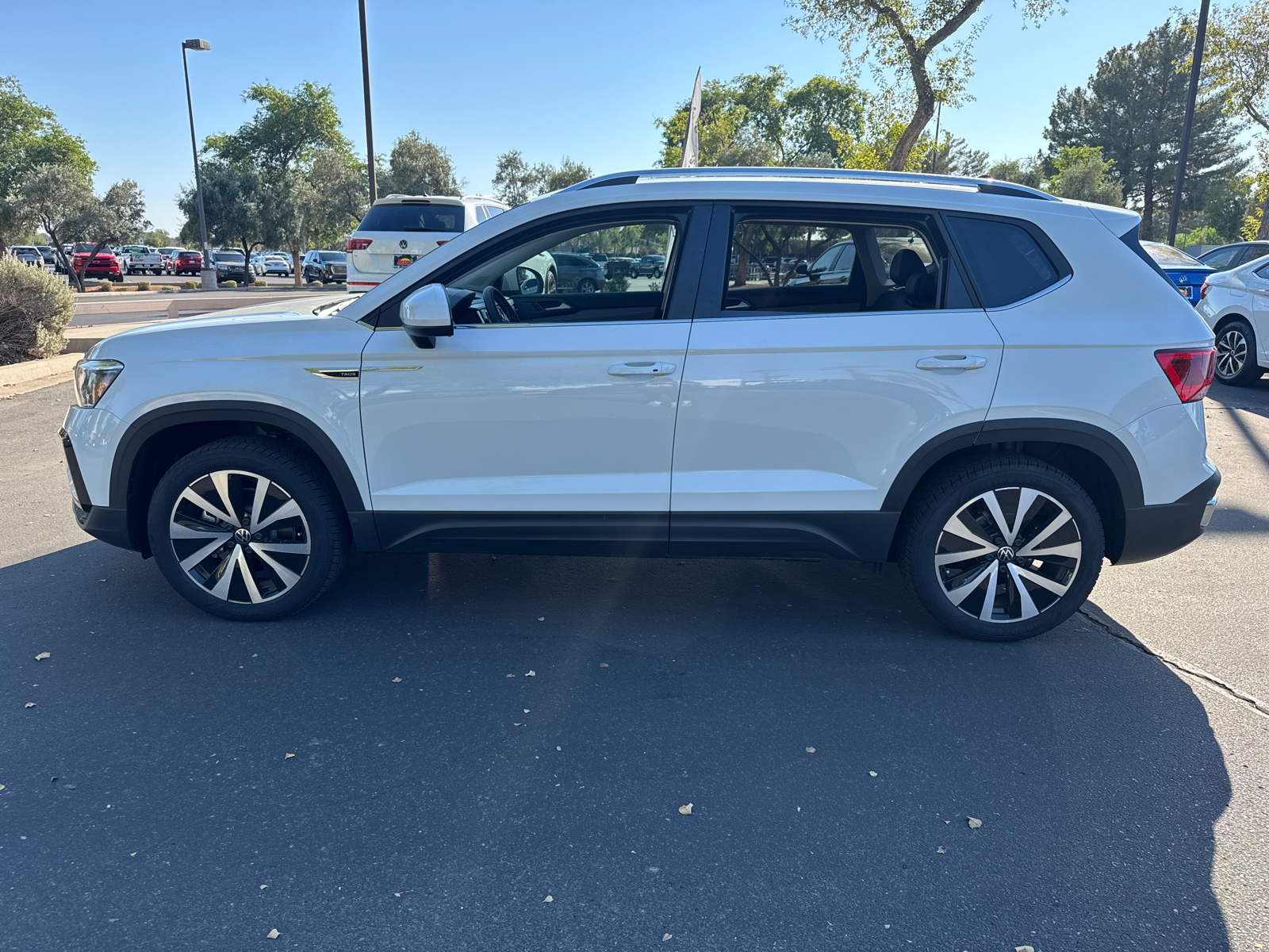 2024 Volkswagen Taos 1.5T SE 5