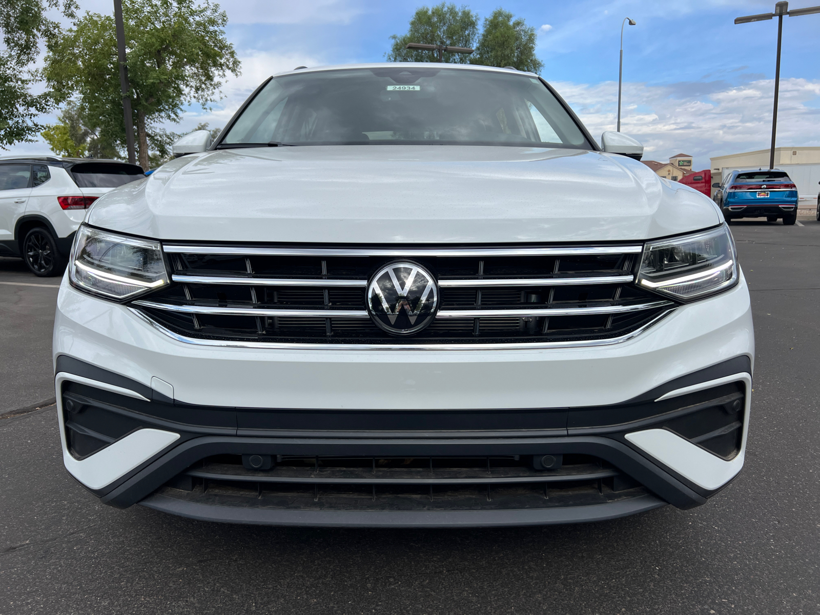 2024 Volkswagen Tiguan 2.0T S 3