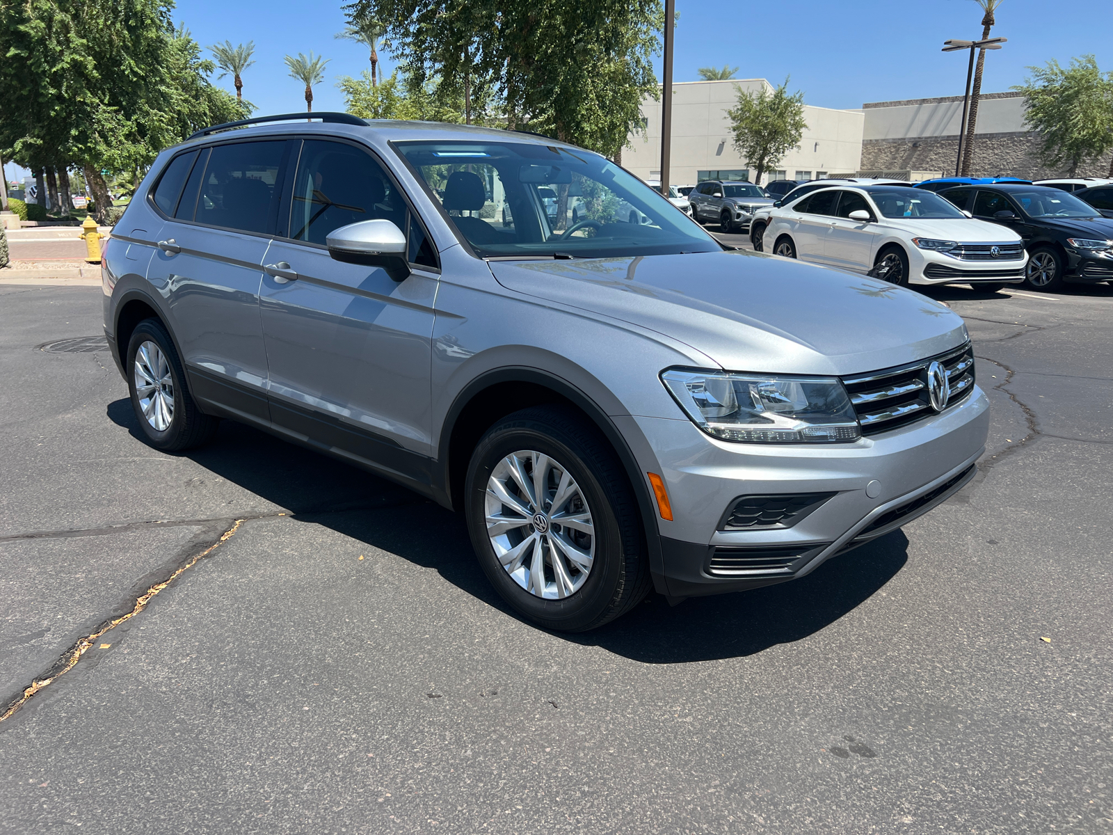 2019 Volkswagen Tiguan 2.0T S 1