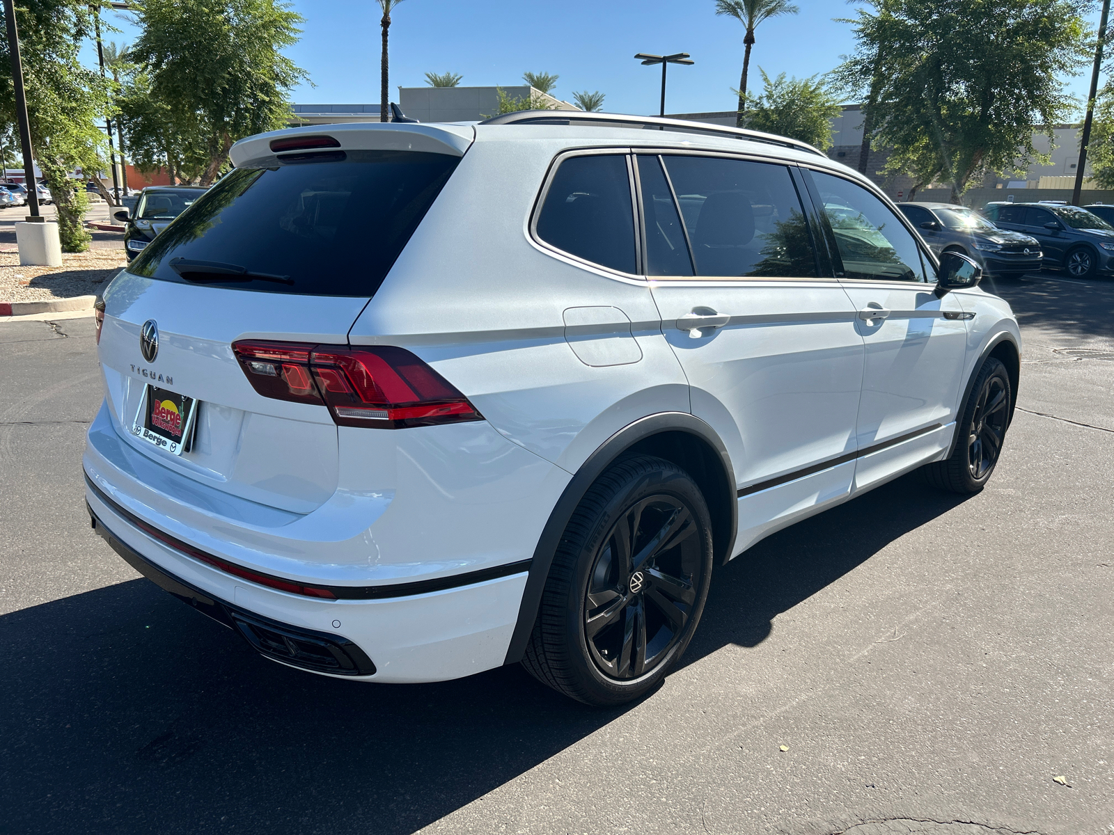 2024 Volkswagen Tiguan 2.0T SE R-Line Black 27