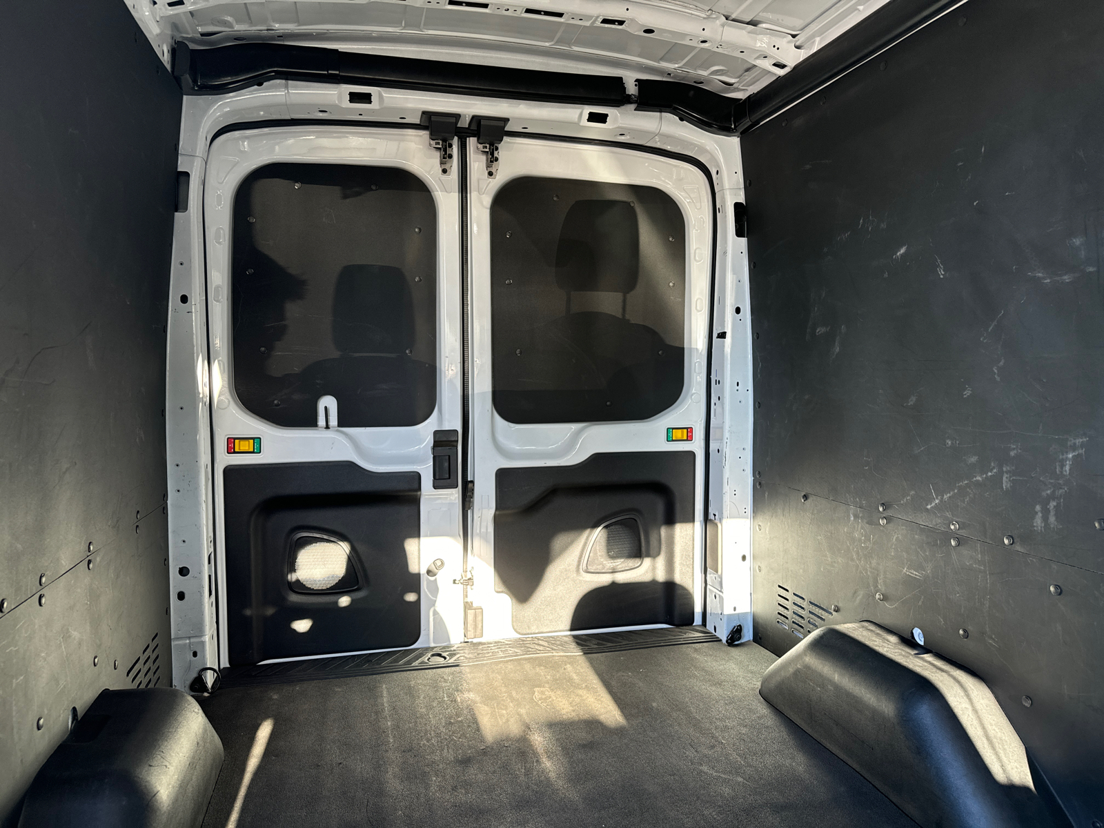 2023 Ford Transit-250 Base 20