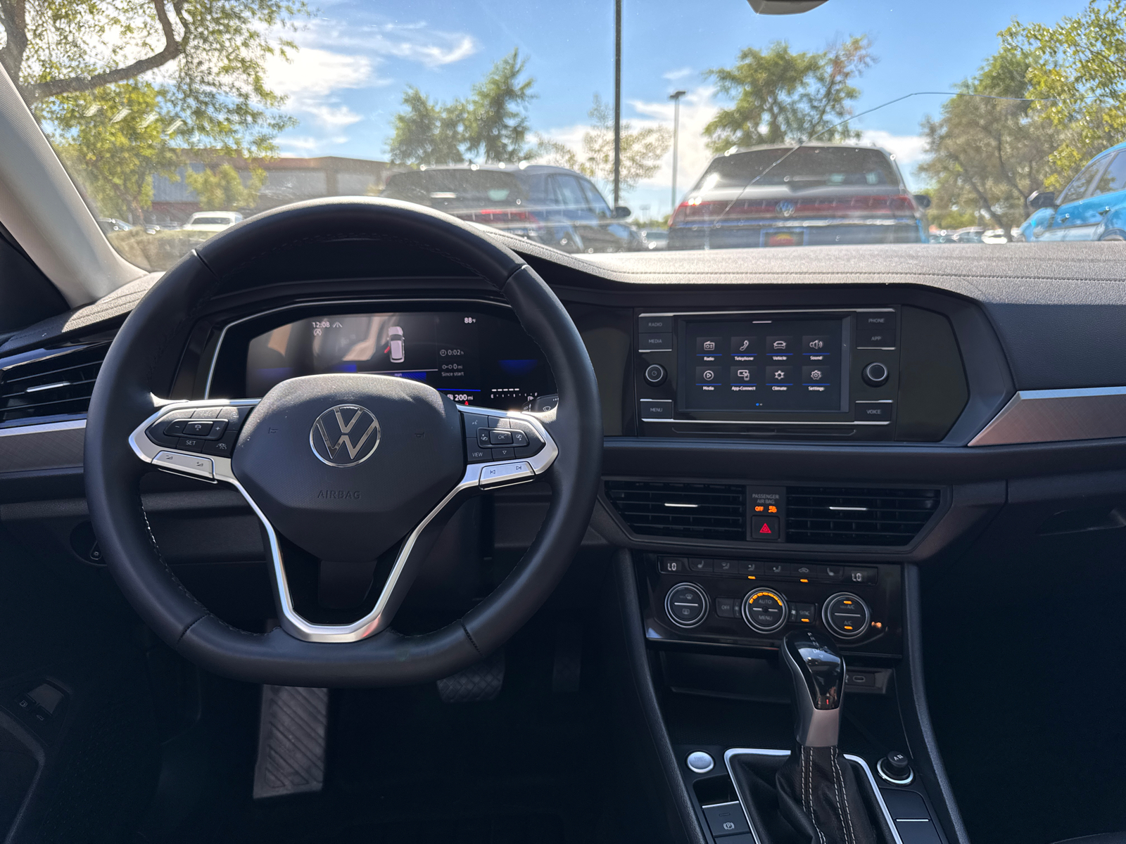 2024 Volkswagen Jetta 1.5T SE 5