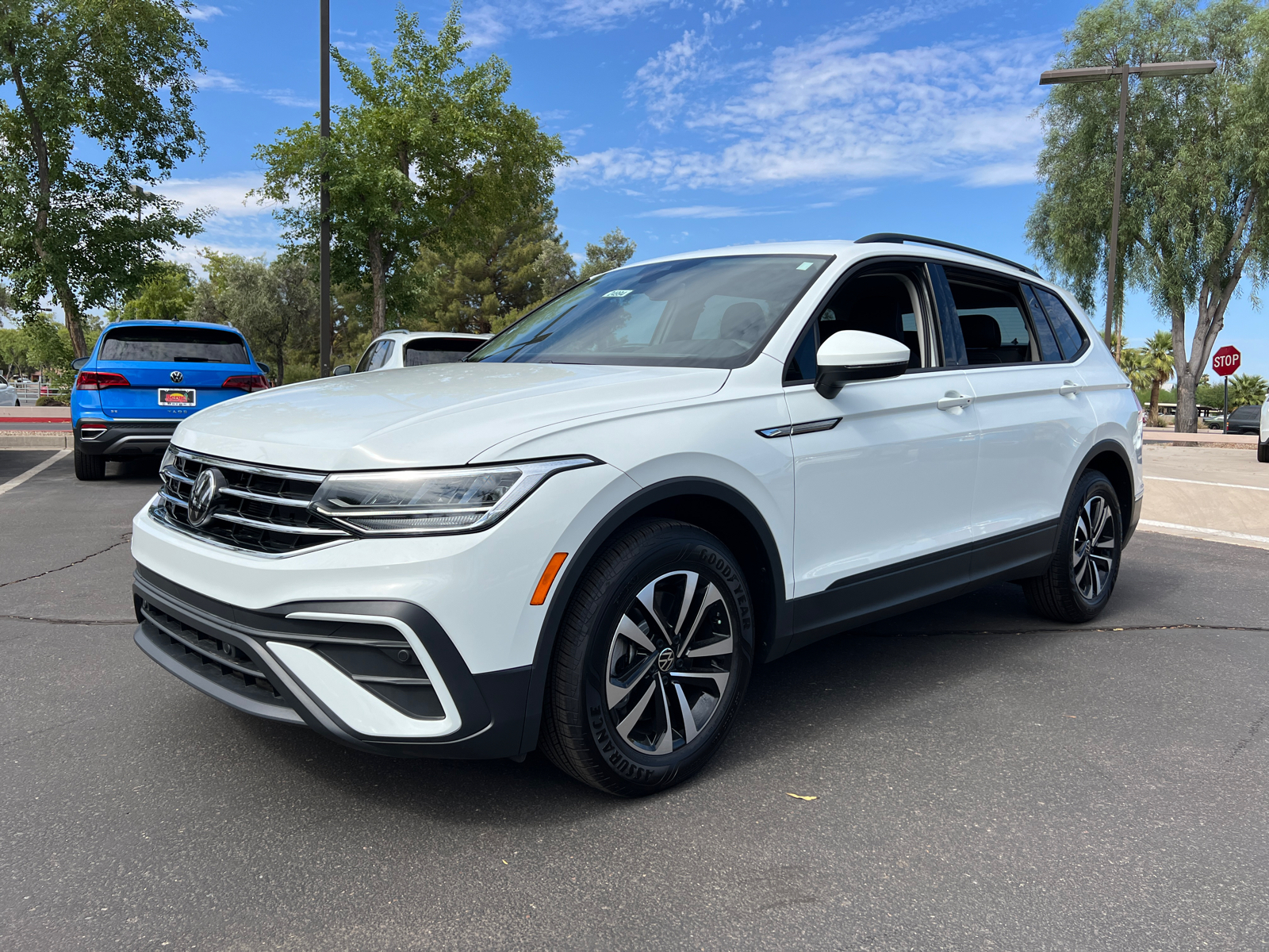 2024 Volkswagen Tiguan 2.0T S 4