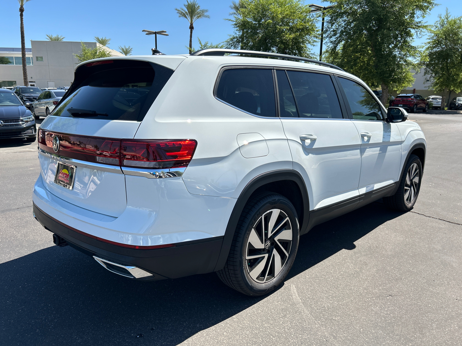 2024 Volkswagen Atlas 2.0T SE w/Technology 26