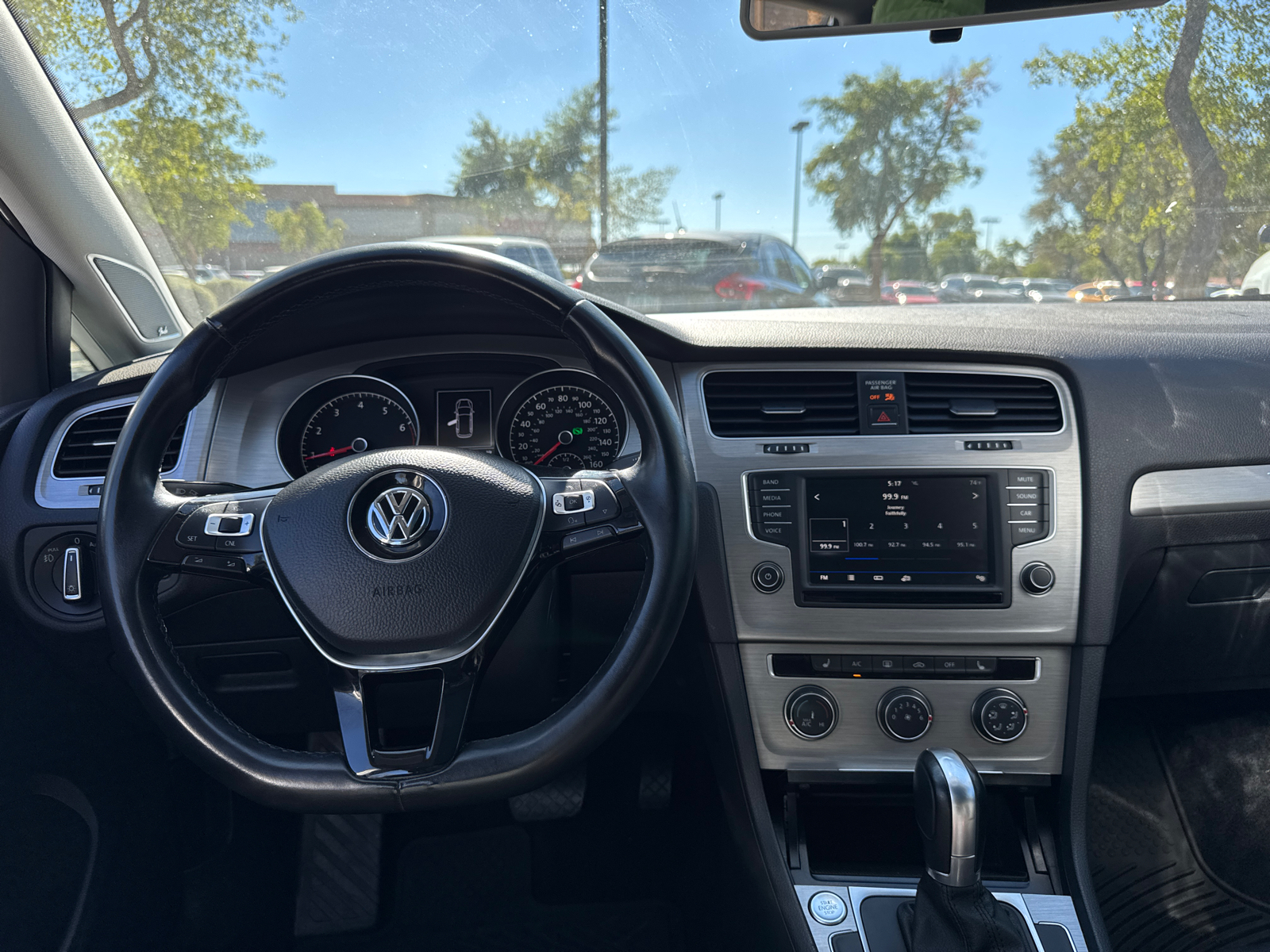 2017 Volkswagen Golf SportWagen SE 5