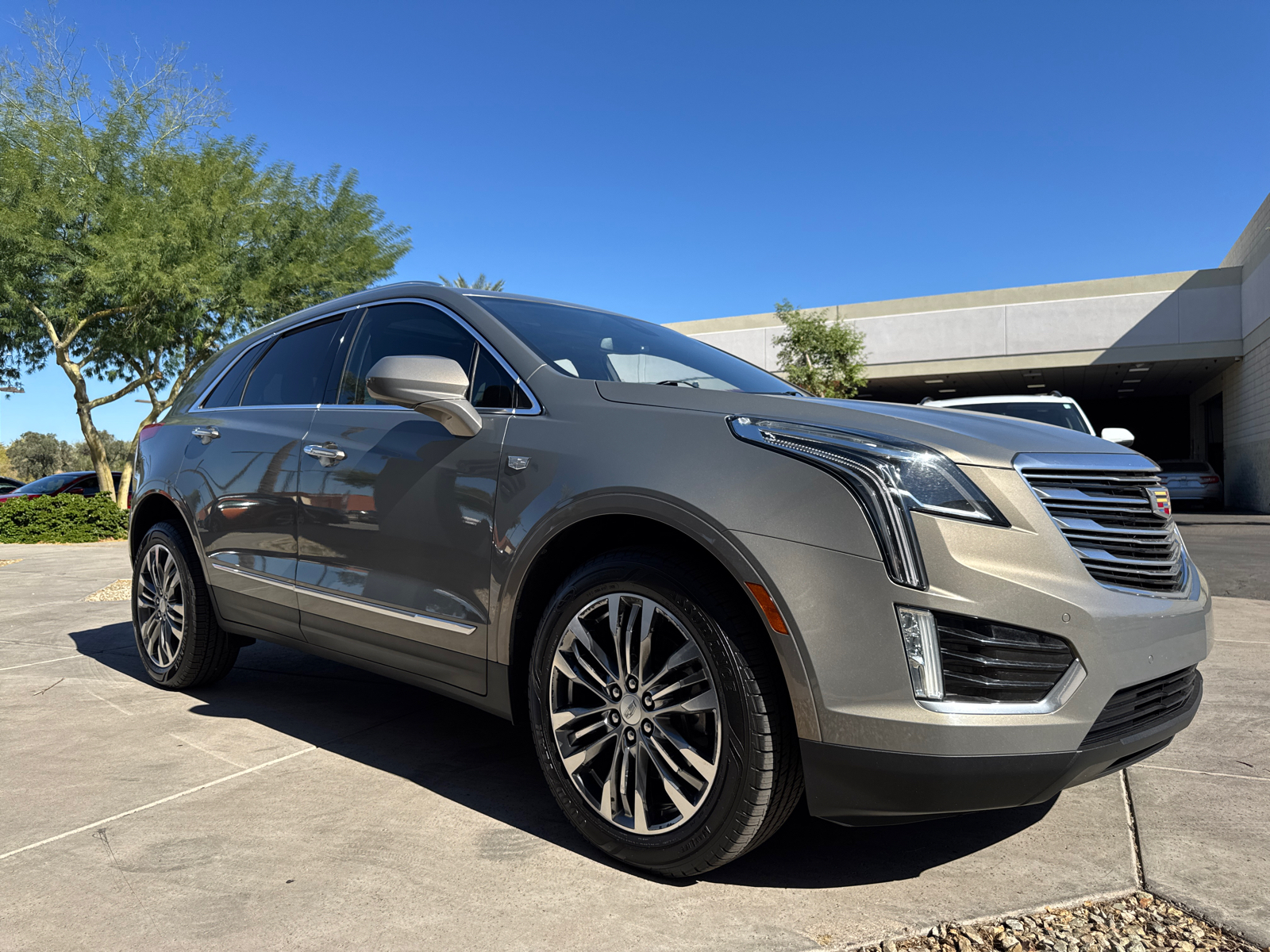 2018 Cadillac XT5 Premium Luxury 1