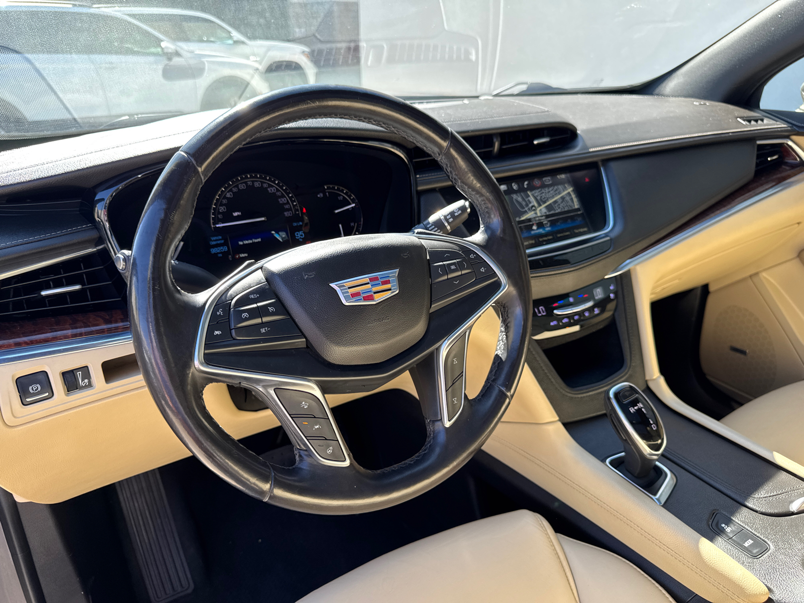 2018 Cadillac XT5 Premium Luxury 17