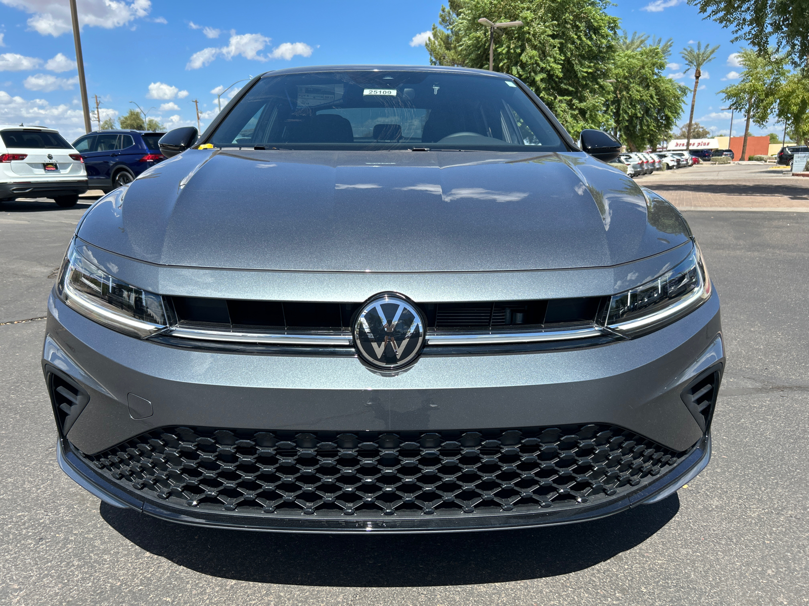 2025 Volkswagen Jetta 1.5T Sport 3