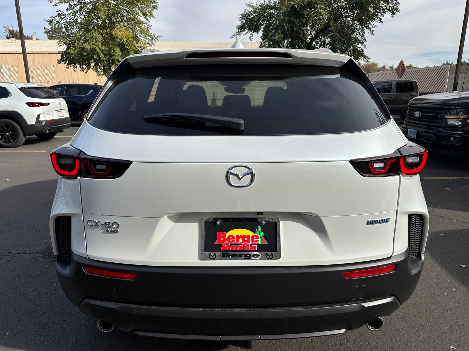 2025 Mazda CX-50 Hybrid Preferred 23