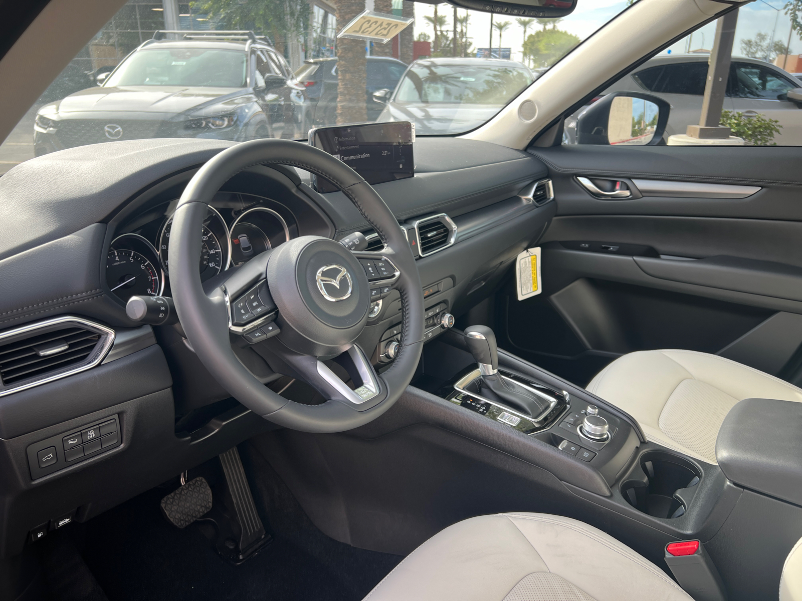 2025 Mazda CX-5 2.5 S Preferred Package 18