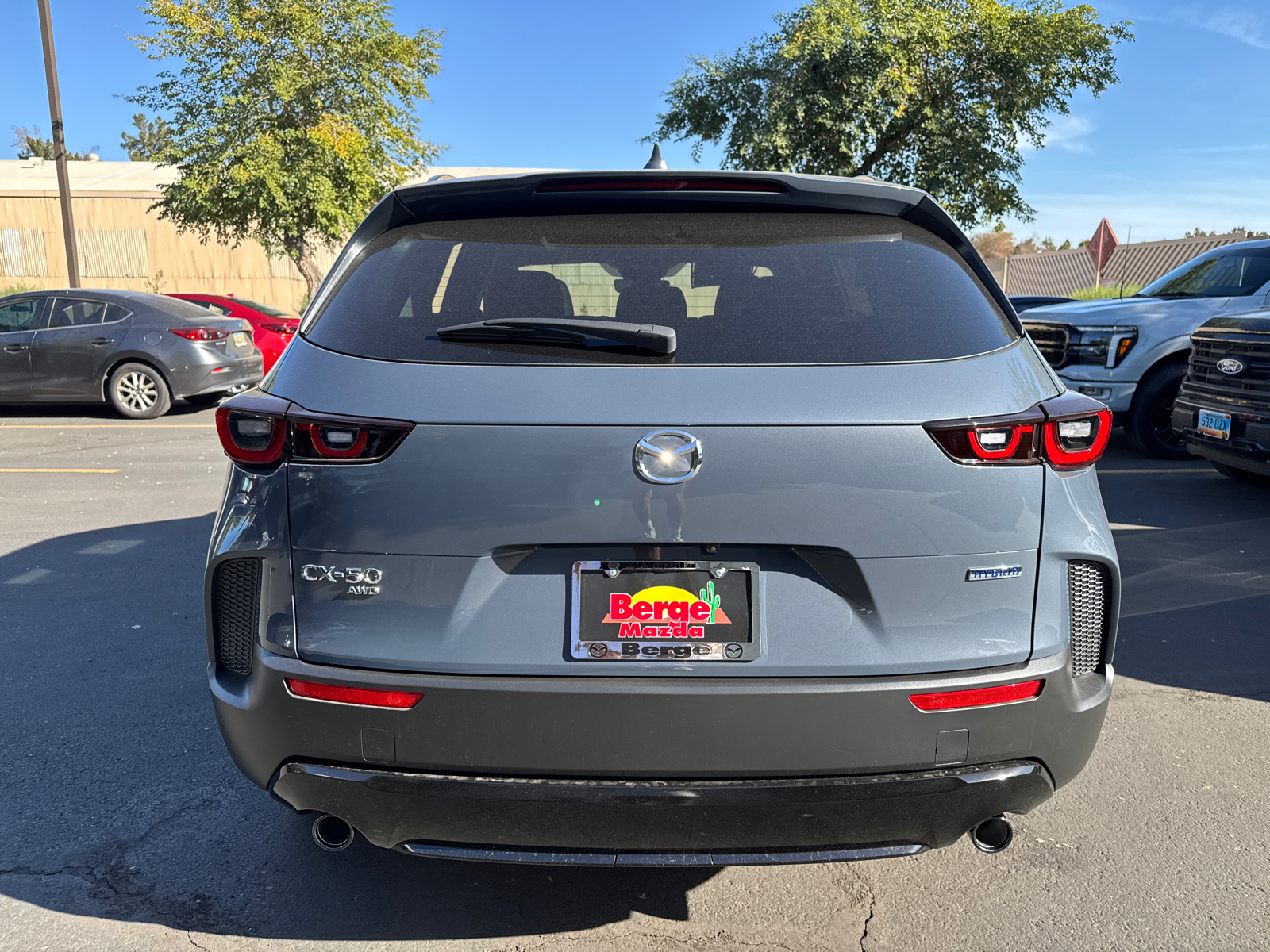 2025 Mazda CX-50 Hybrid Premium 24