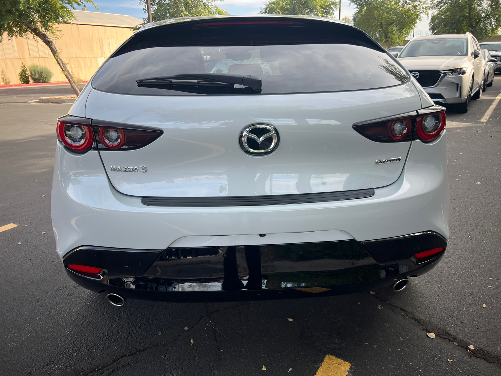 2025 Mazda Mazda3 2.5 S Select Sport 23