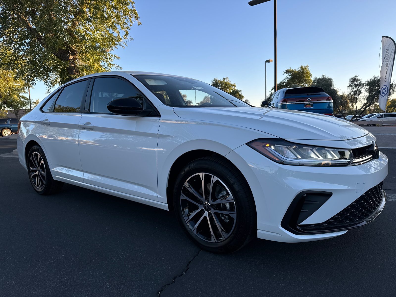 2025 Volkswagen Jetta 1.5T Sport 2