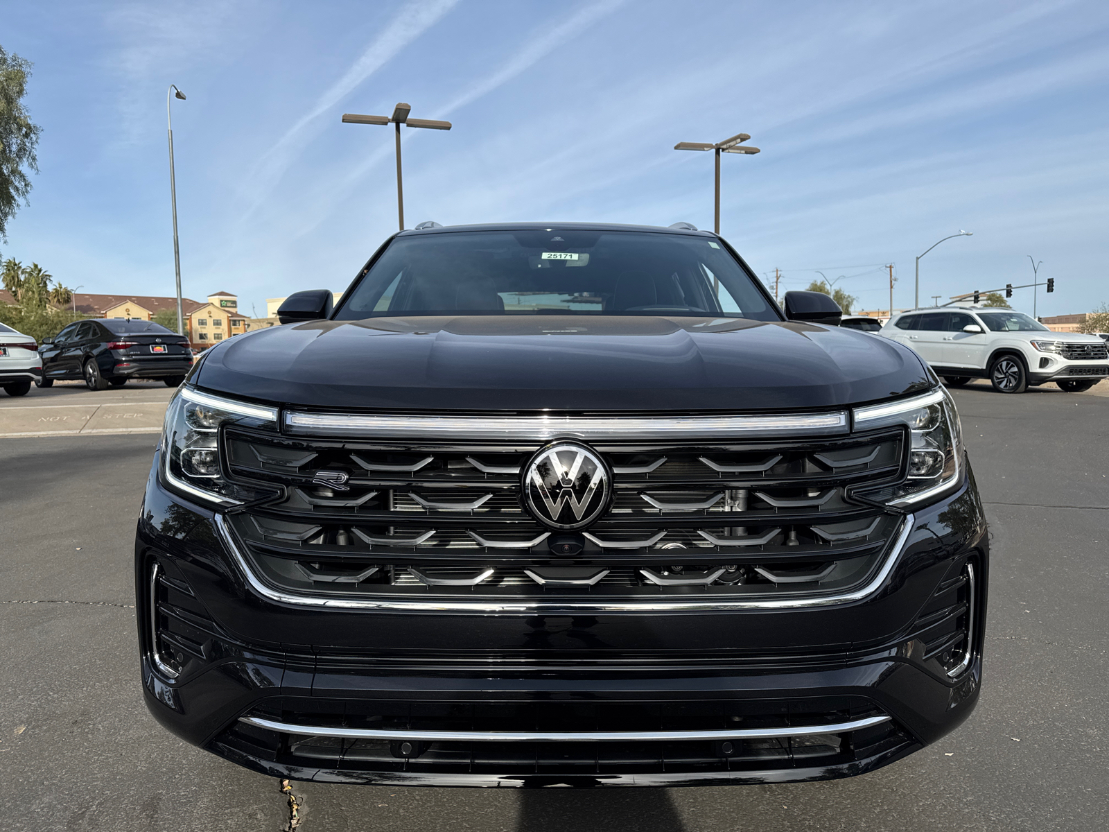 2025 Volkswagen Atlas Cross Sport 2.0T SEL Premium R-Line 3