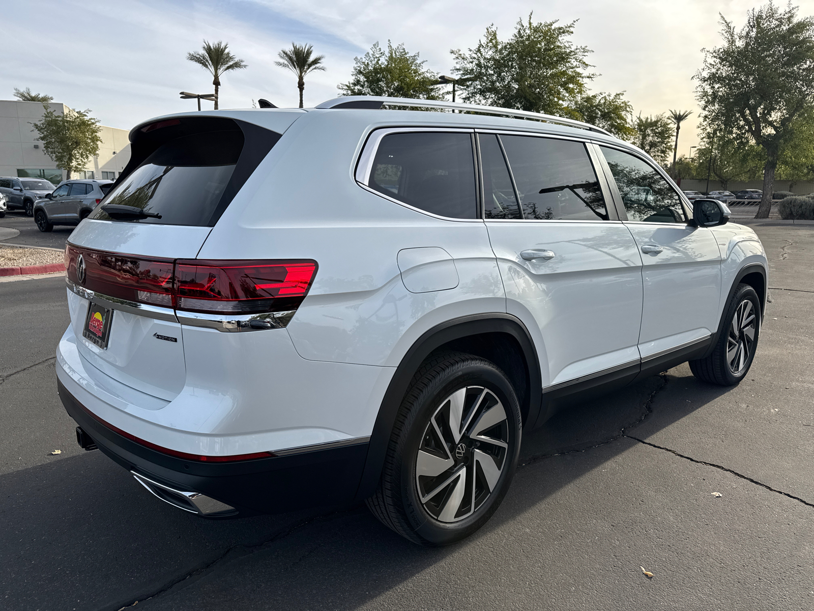 2025 Volkswagen Atlas 2.0T SEL 27