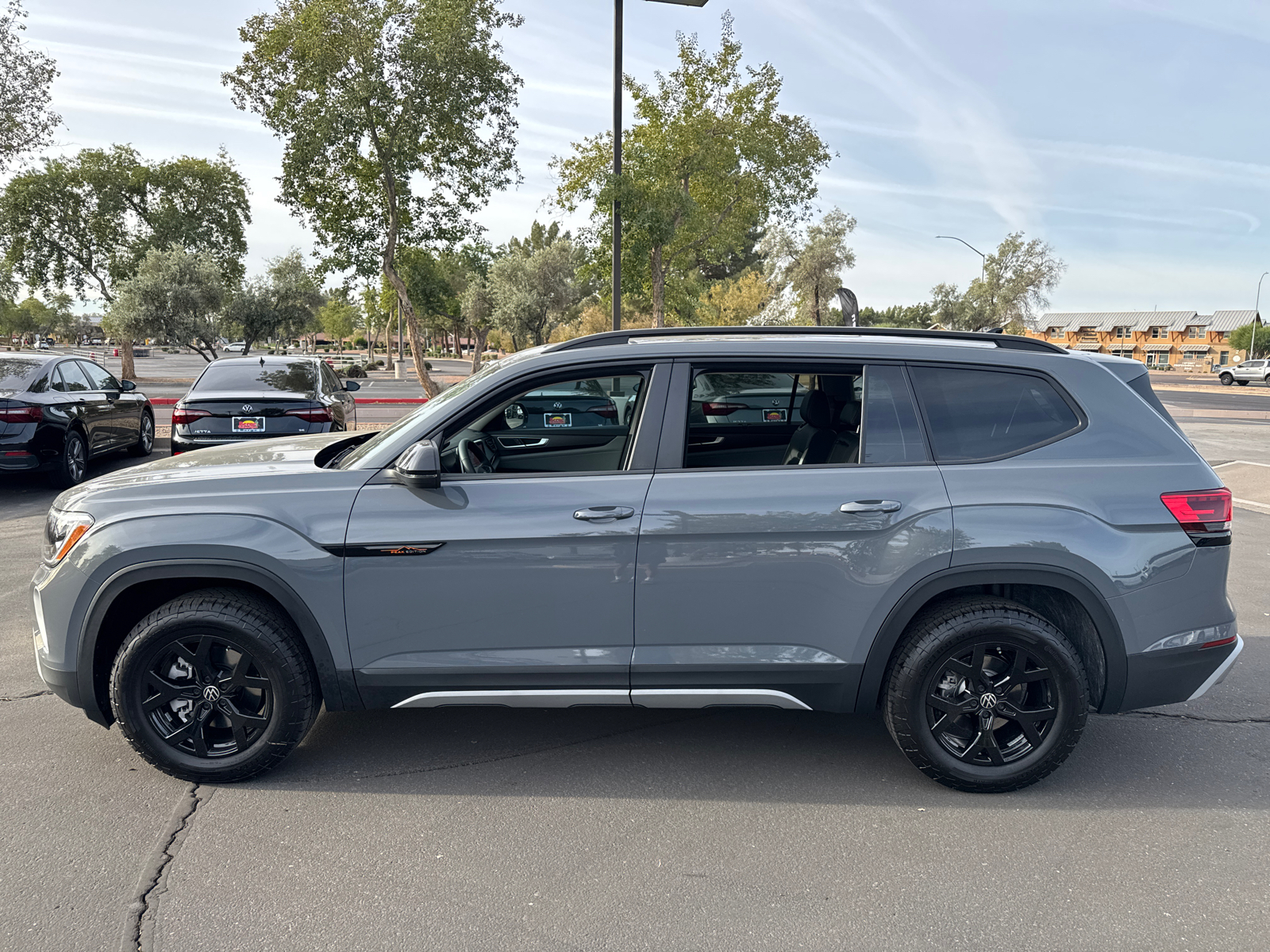 2025 Volkswagen Atlas  7