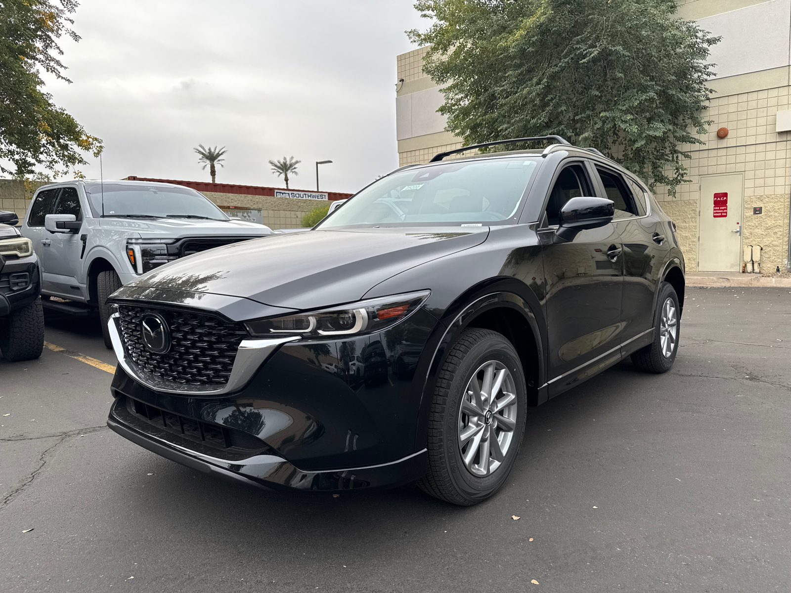 2025 Mazda CX-5 2.5 S Select Package 4