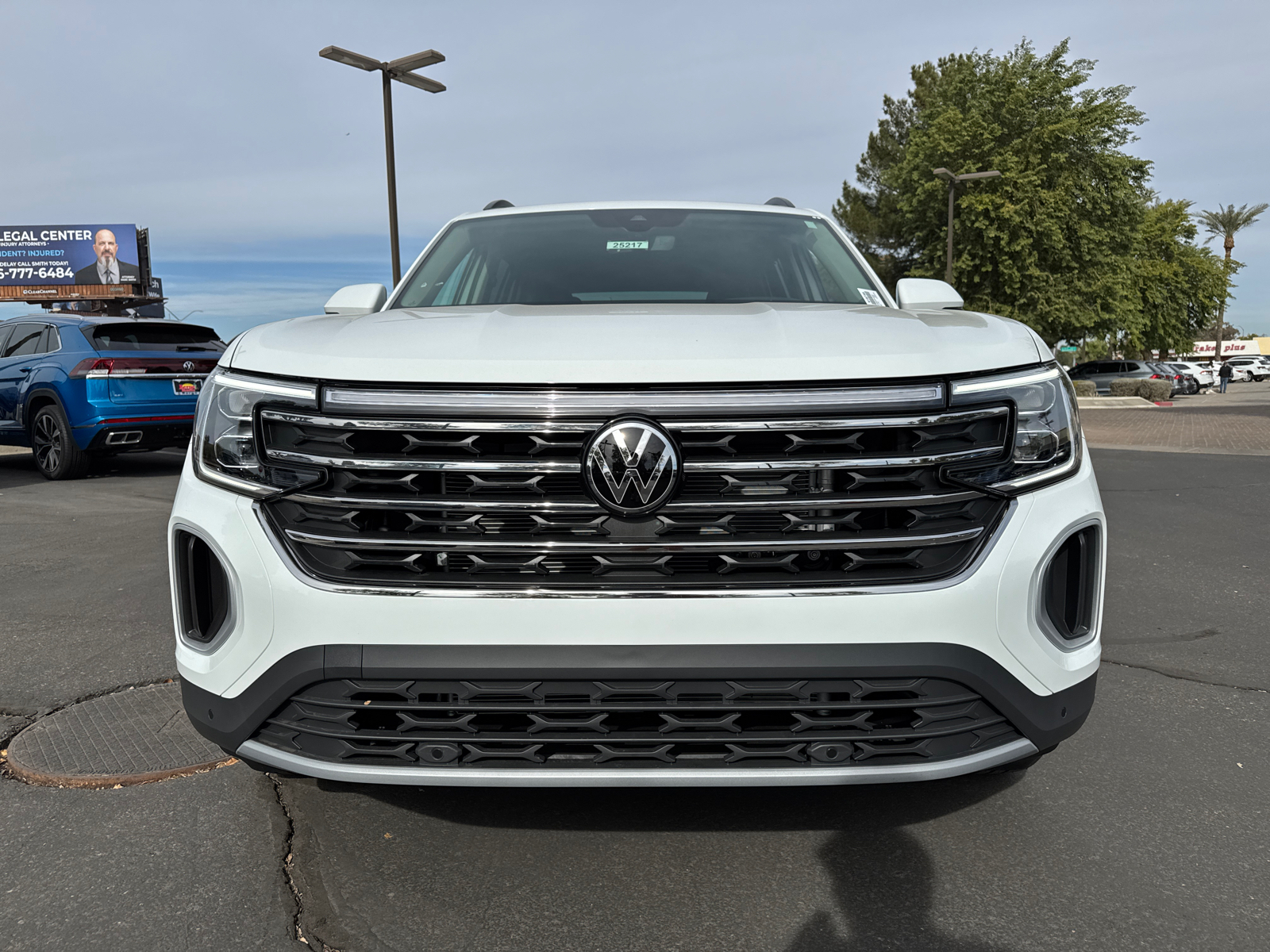 2025 Volkswagen Atlas 2.0T SE w/Technology 3