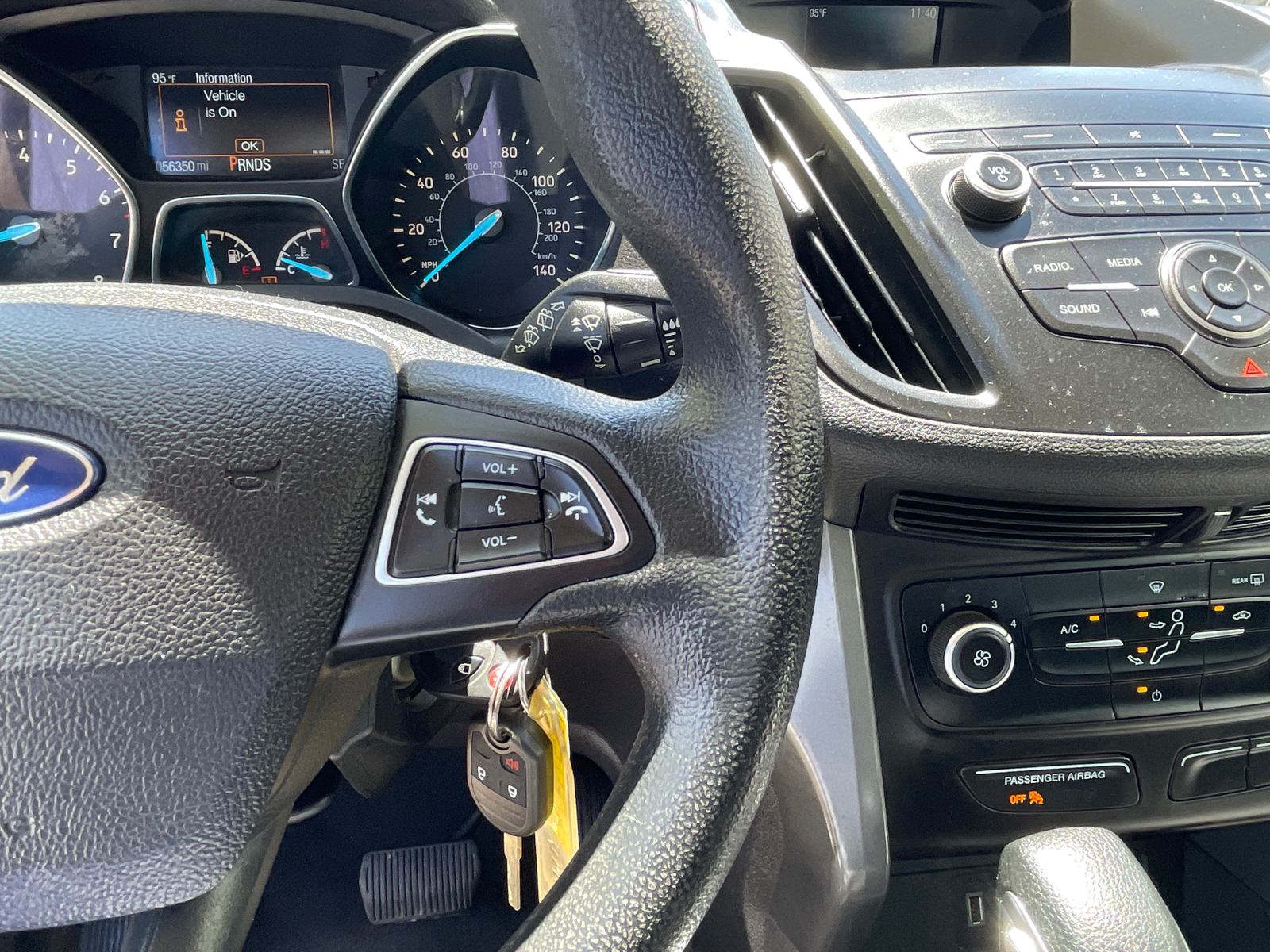 2019 Ford Escape S 11