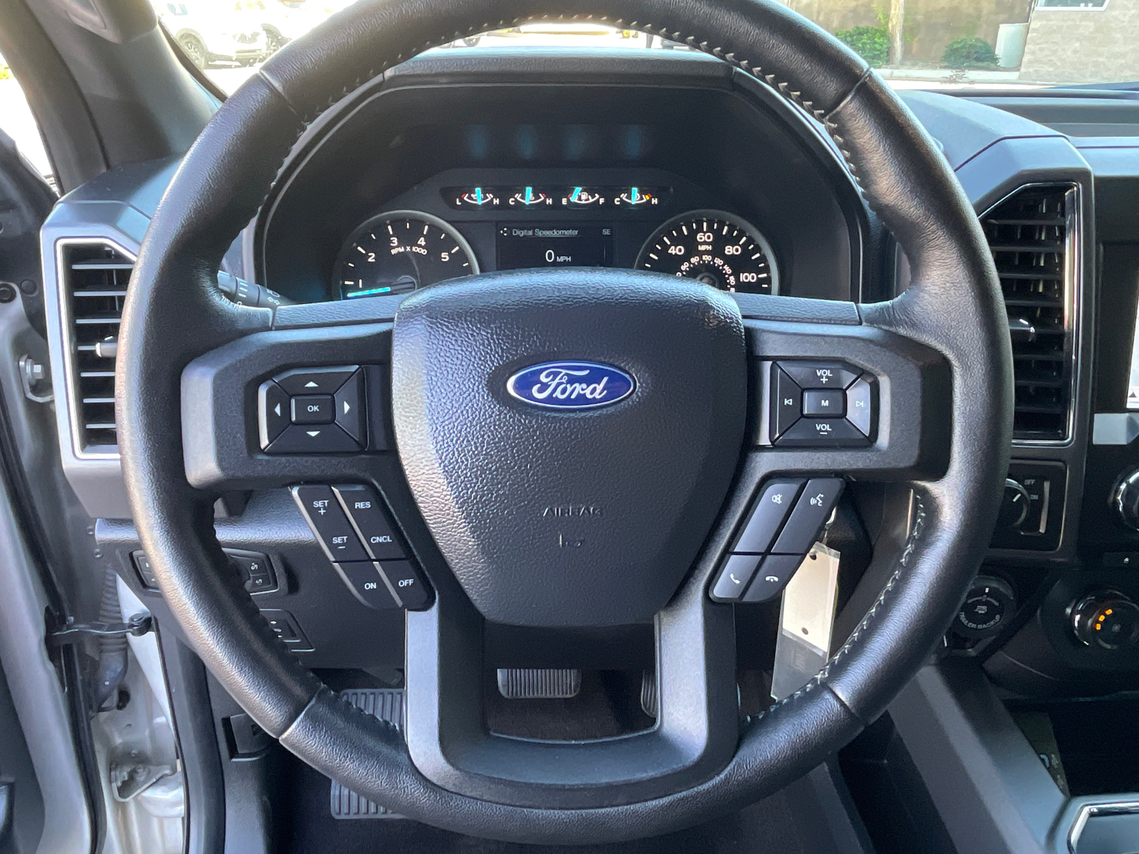 2018 Ford F-150 XLT 9
