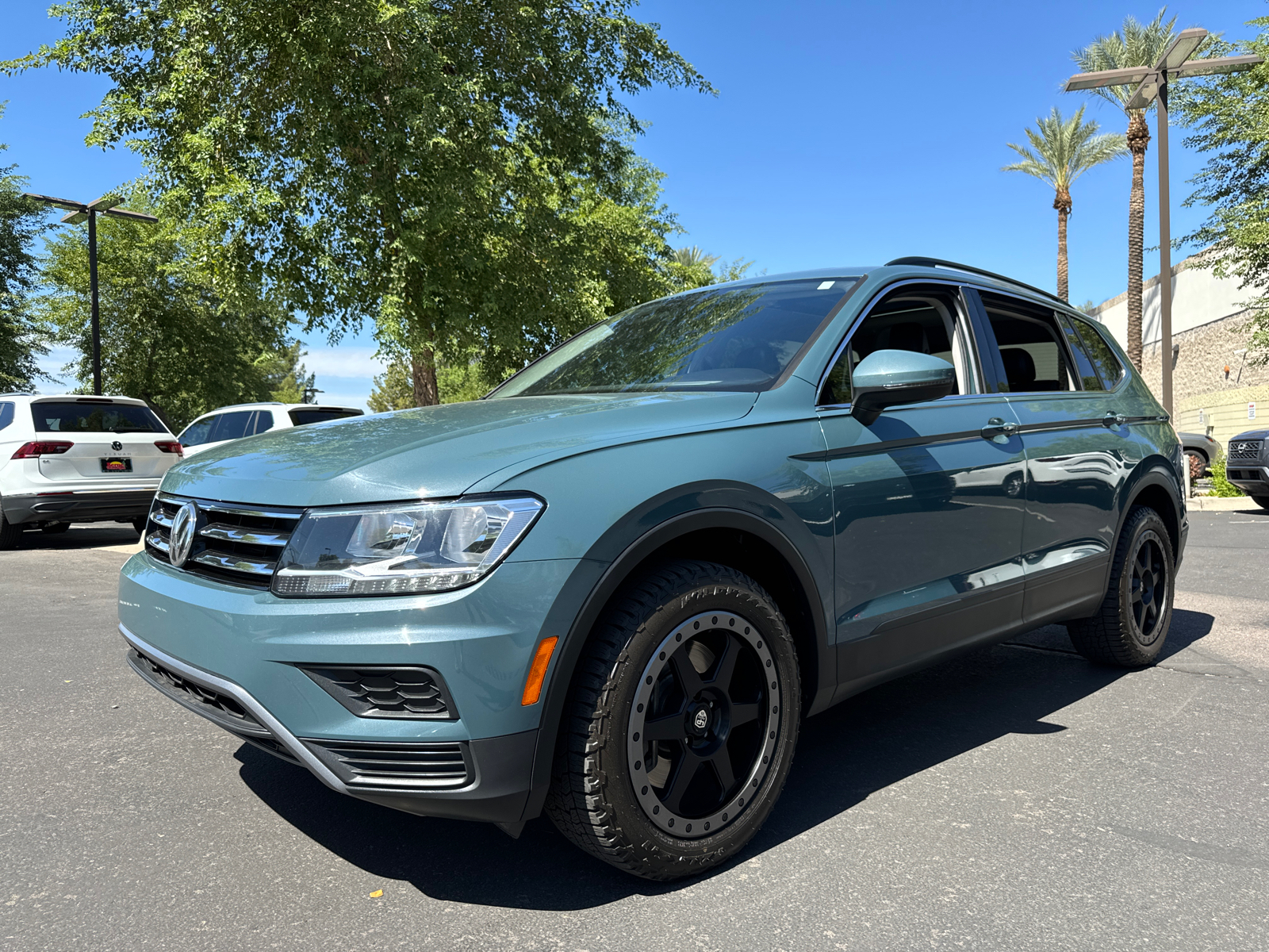 2019 Volkswagen Tiguan 2.0T SE 3