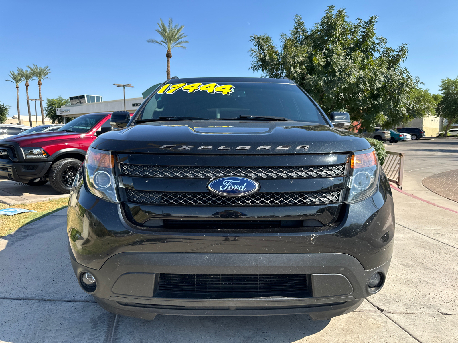 2014 Ford Explorer Sport 2