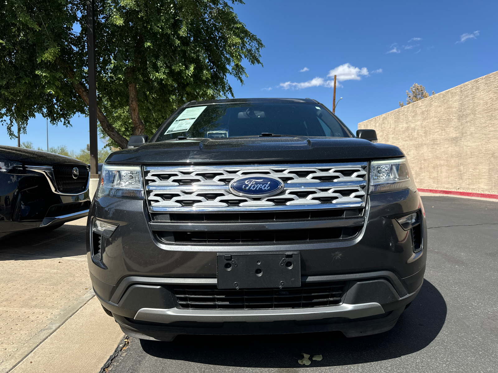 2019 Ford Explorer XLT 2