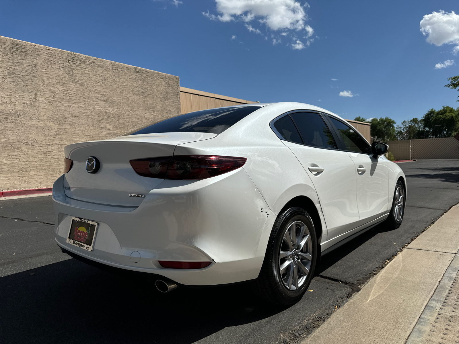 2020 Mazda Mazda3 Base 24