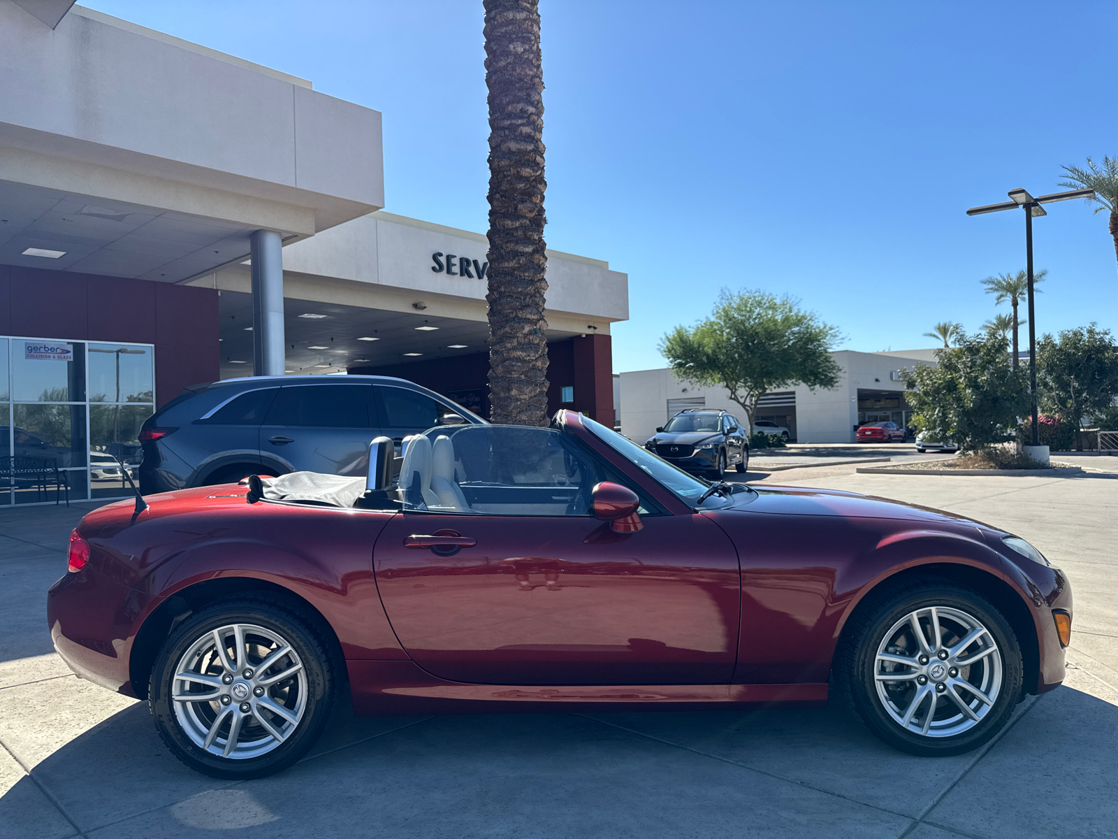 2012 Mazda MX-5 Miata Sport 3