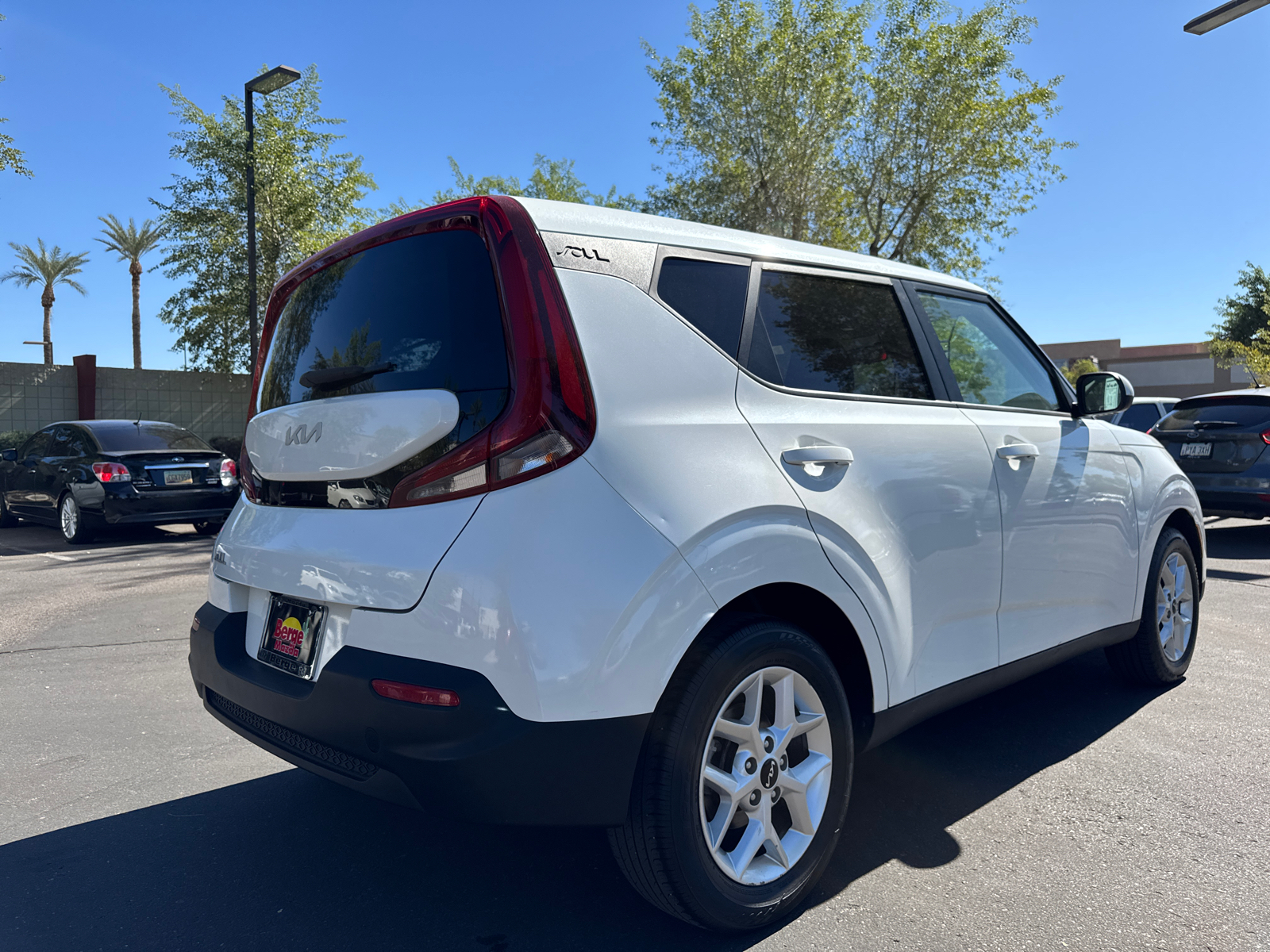 2022 Kia Soul LX 24