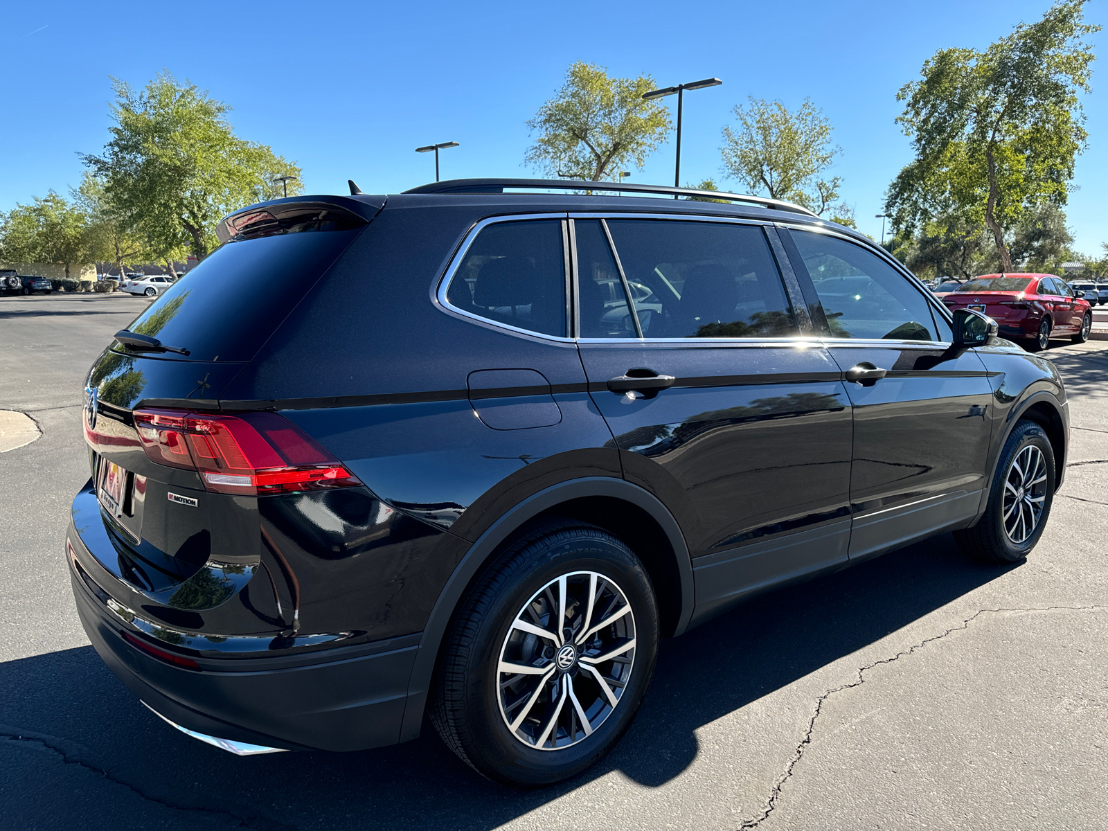 2019 Volkswagen Tiguan 2.0T SE 24