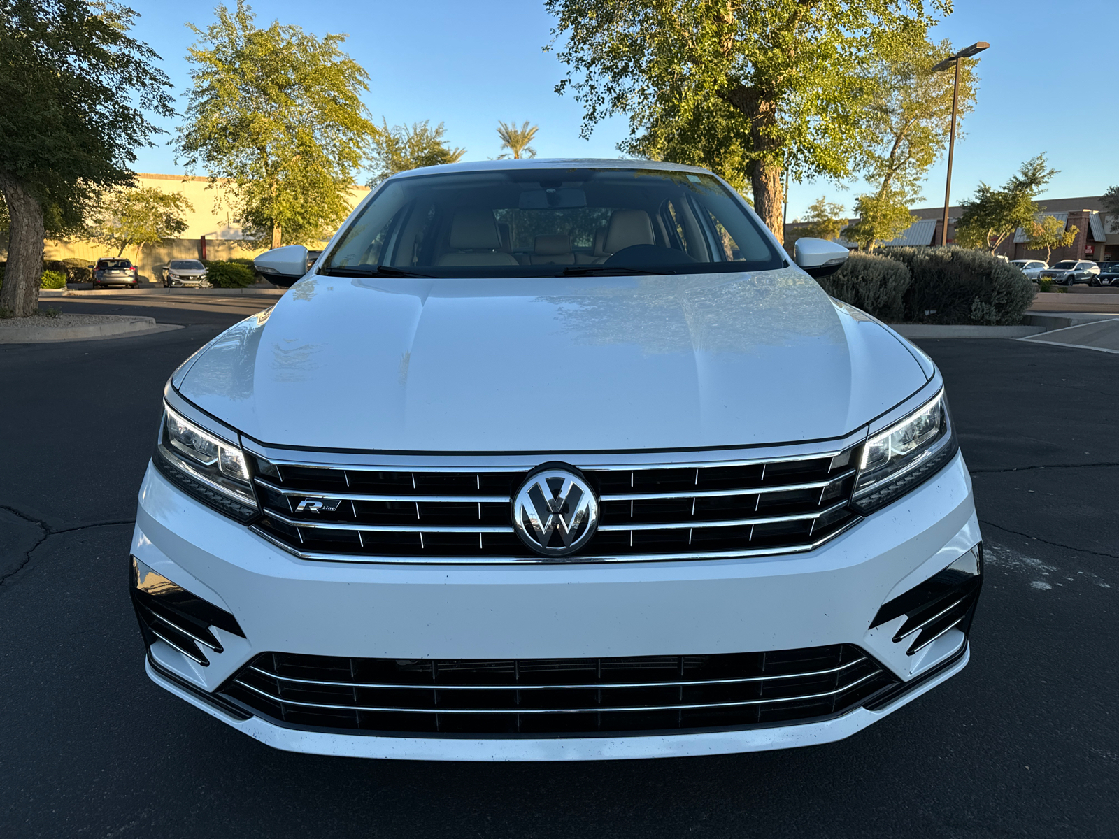 2018 Volkswagen Passat 2.0T R-Line 2