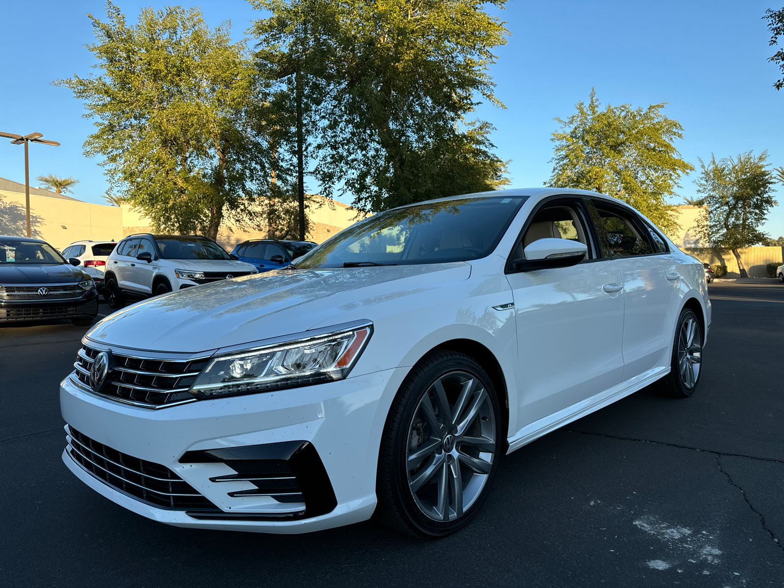 2018 Volkswagen Passat 2.0T R-Line 3