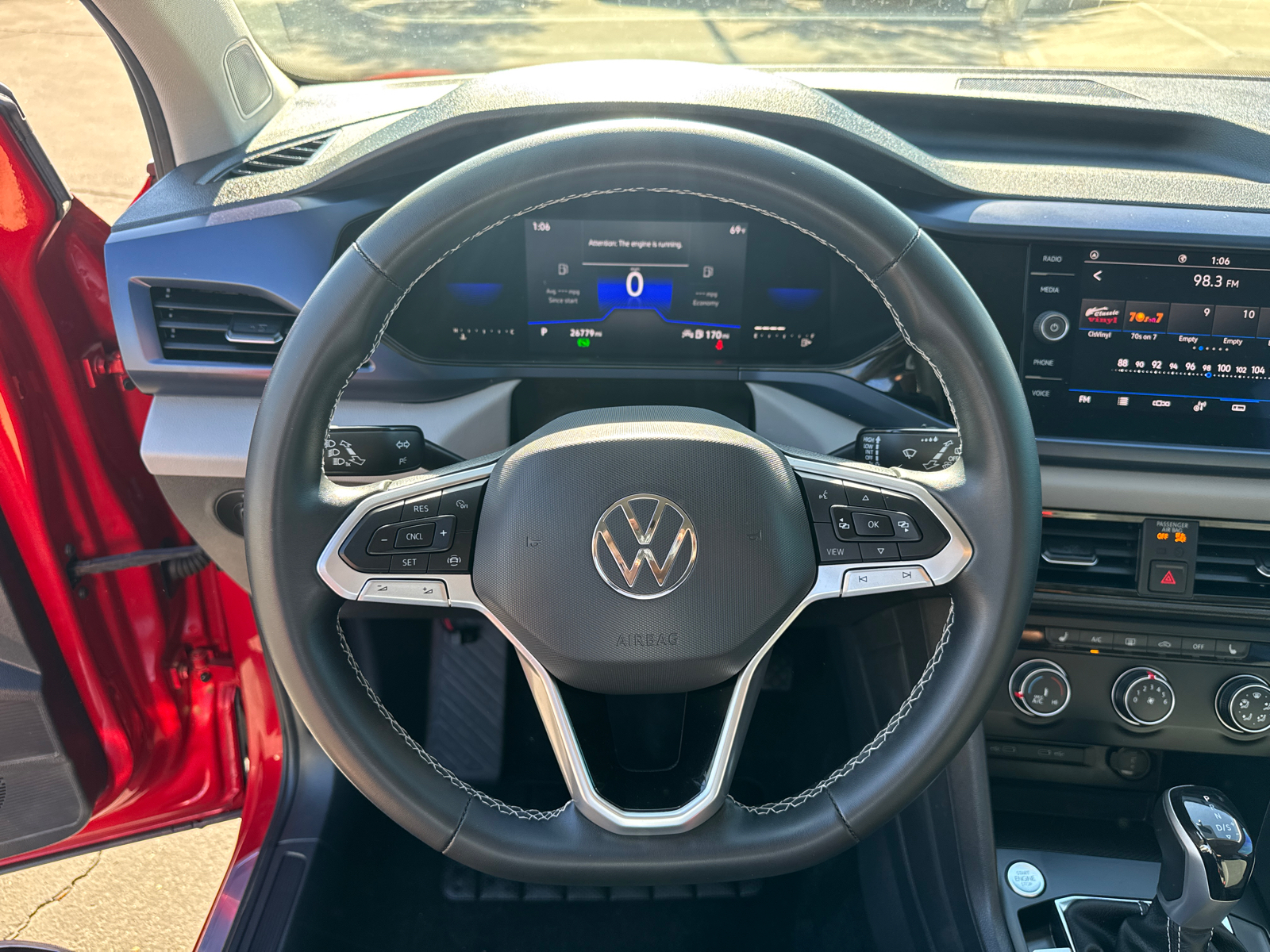 2022 Volkswagen Taos 1.5T SE 9