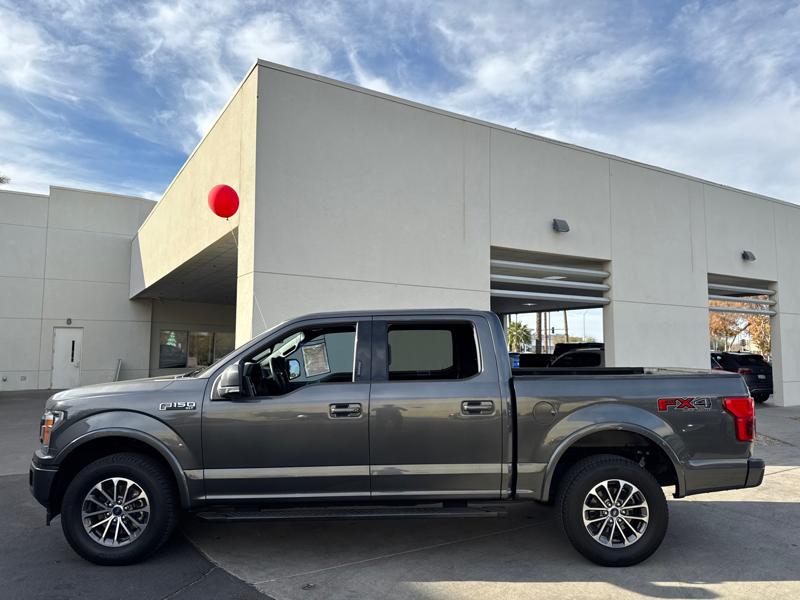 2019 Ford F-150 XLT 4