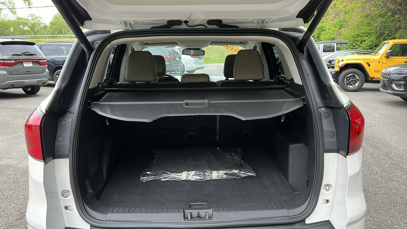 2019 Ford Escape Titanium 24