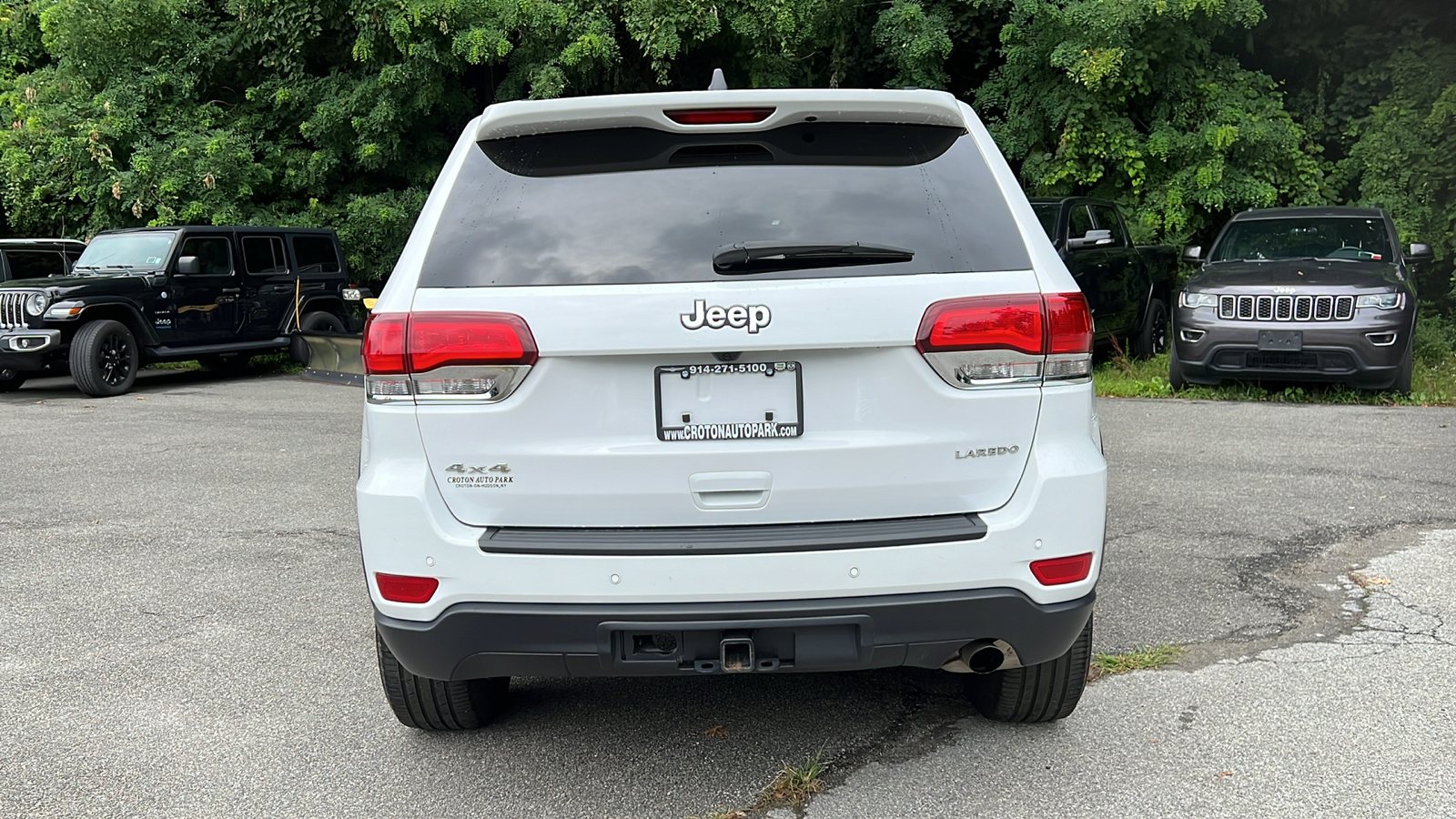 2021 Jeep Grand Cherokee Laredo E 4