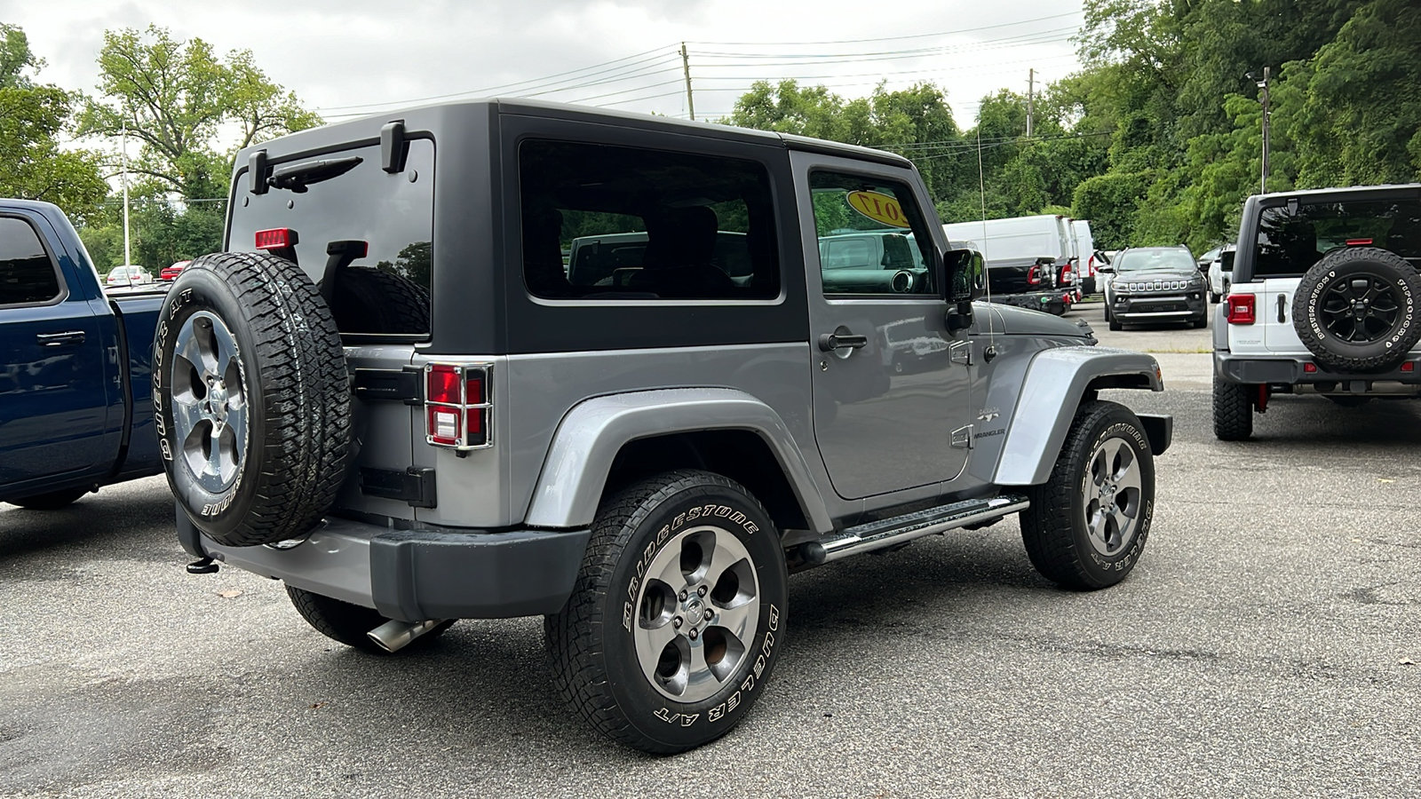 2017 Jeep Wrangler Sahara 2