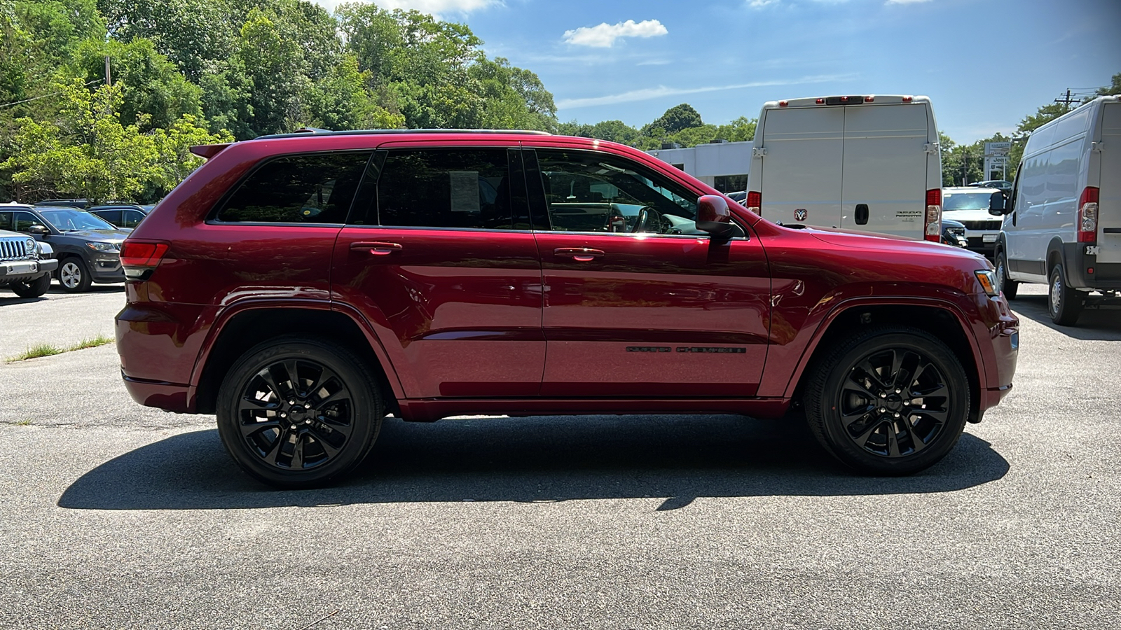 2021 Jeep Grand Cherokee Laredo X 2